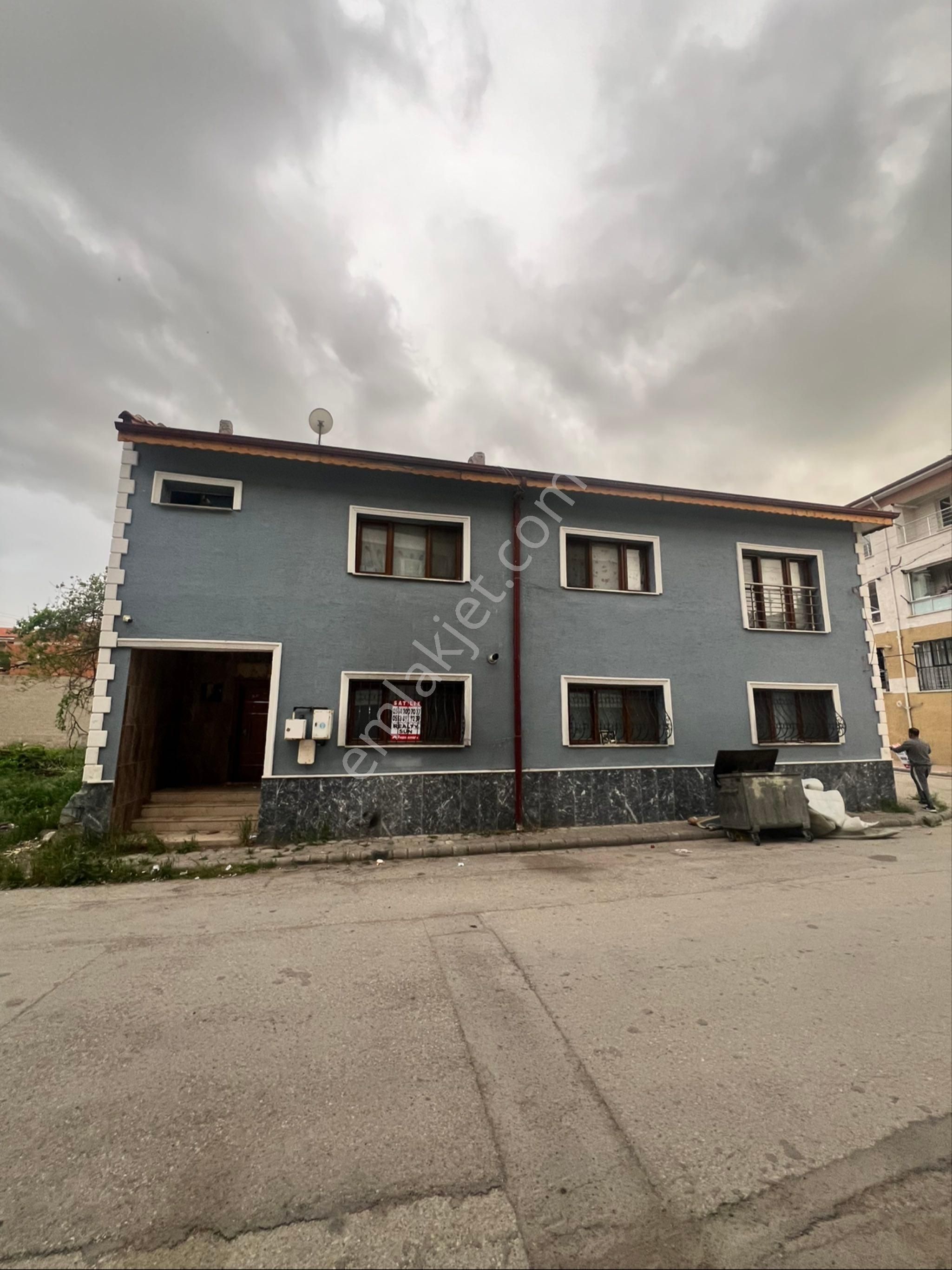 Zafer Mahallesi Yatırımlık İki Katlı Bina