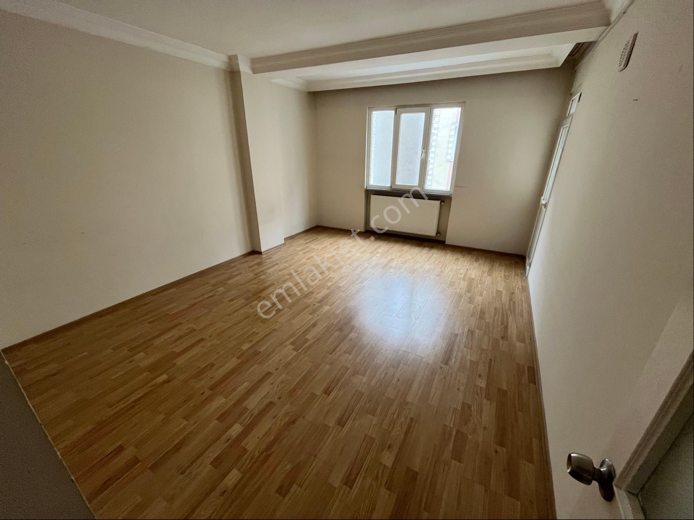 Bahçelievler Kiralık 2+1 Daire 90 M2 Metro -metrobüs 7 Dakika