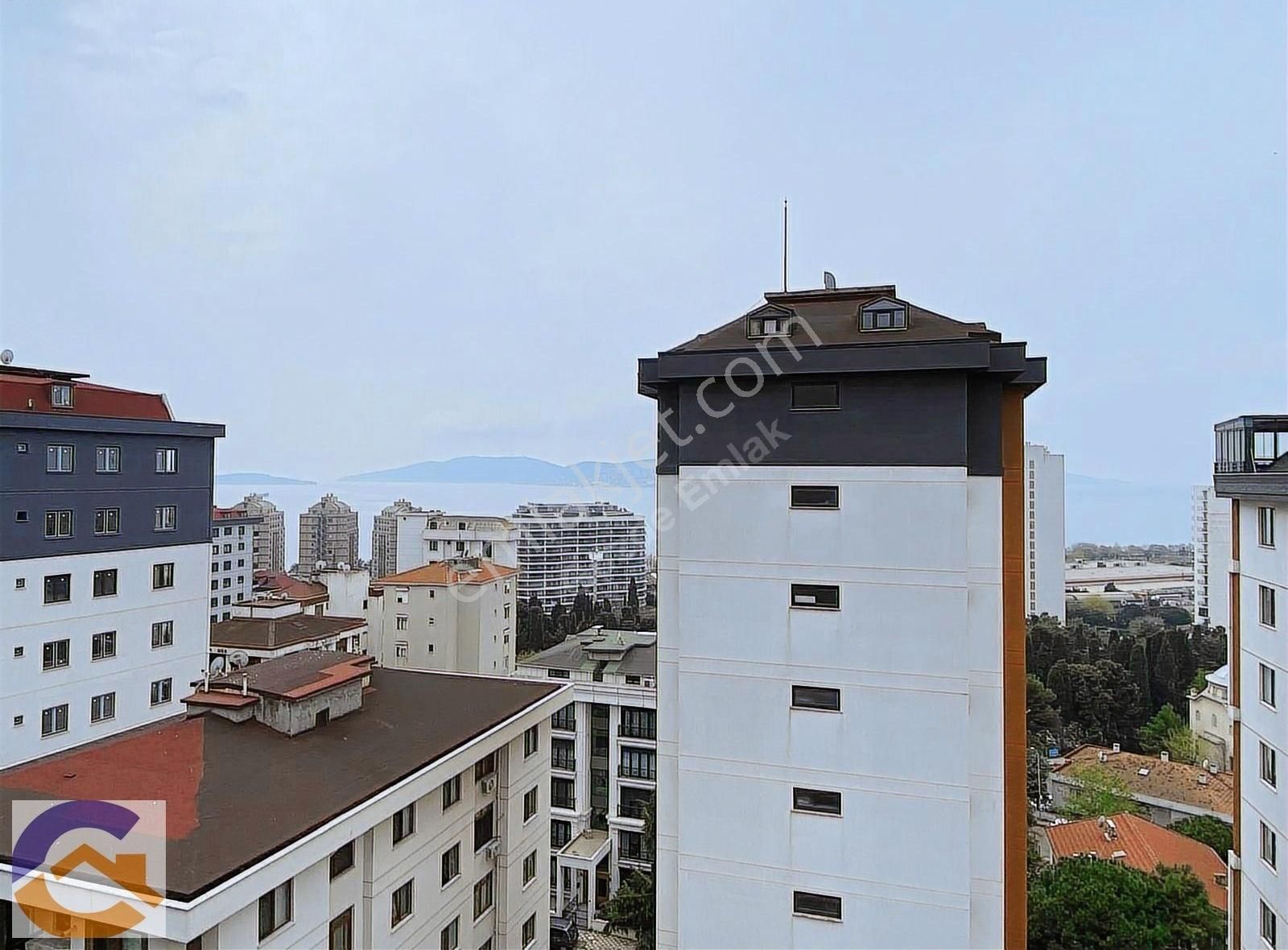 Petrol İş Mh.deniz Manzaralı 2+1 Satılık Daire