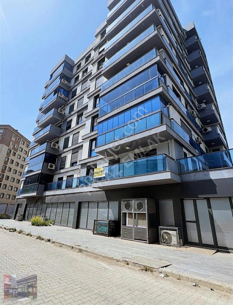 M.kemalde Havuzlu Site İçinde 2+1/3+1 Sıfır Daireler