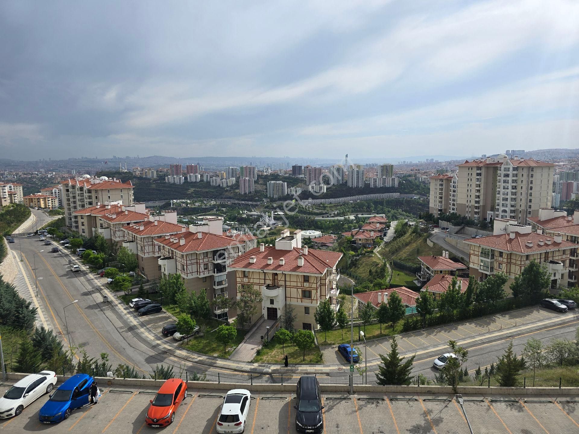 5a Gayrimenkul Den Vadi Manzaralı Migros Ve Karakol Yanı Boş Tapulu 3+1 Dire