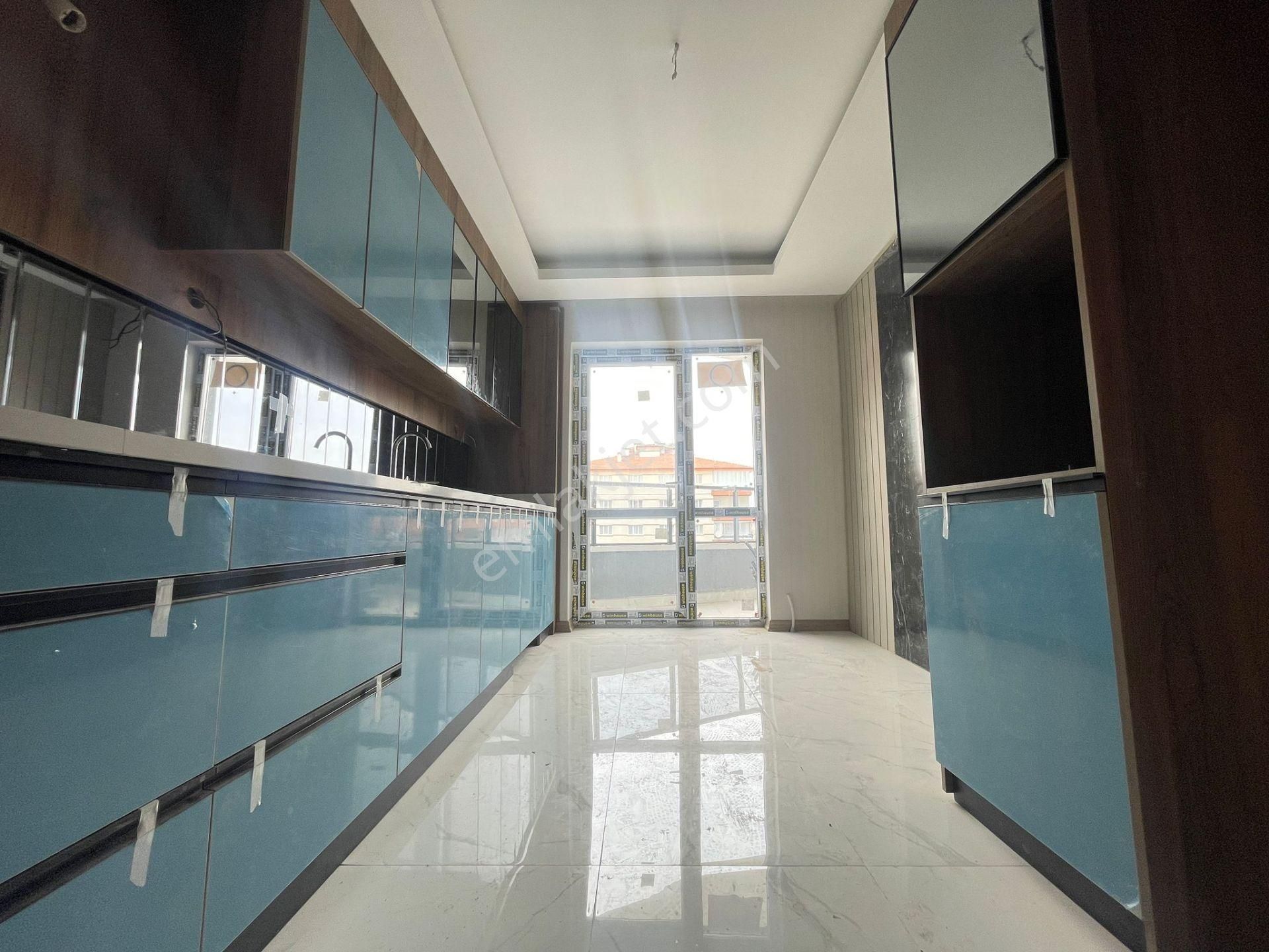 Yılmaz Gayrimenkulden Acill Acill Fıyat Düştü 4+1 Sıfır Bına 4.389 Bın Pazarlık