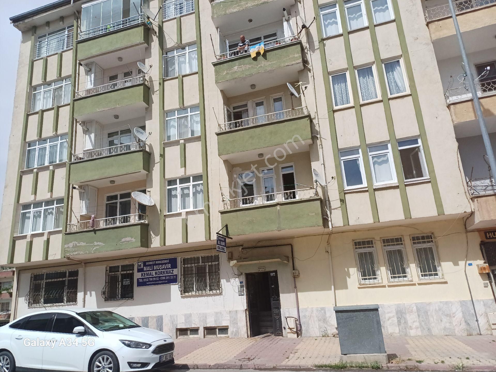 Niğde Bor Sokubasi Mahallesinde Satılık Daire