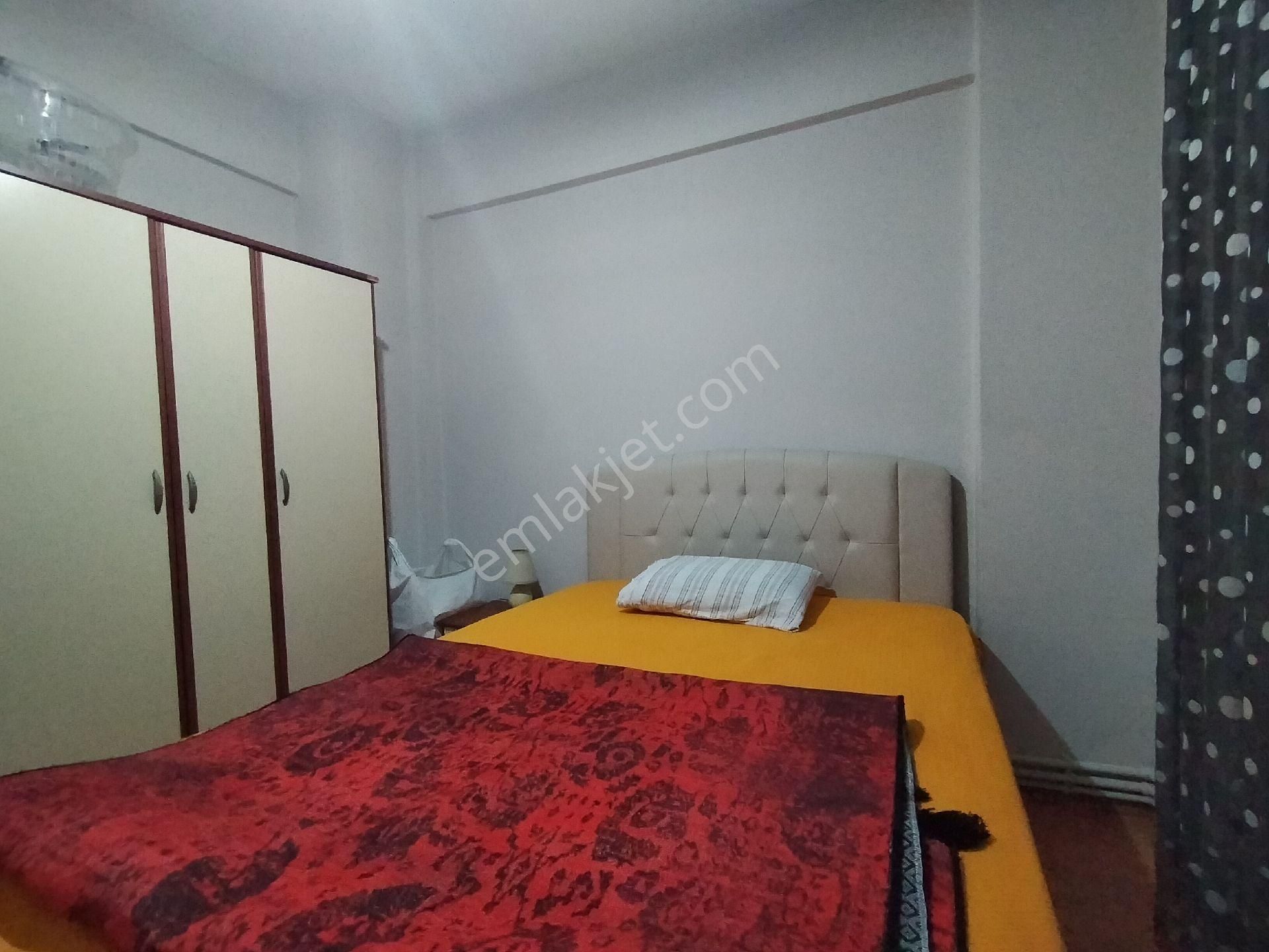 Küçükçekmece Cennette Satılık Asansörlü 120.m2.daire.3+1-3.650.000.tl - Görsel 6