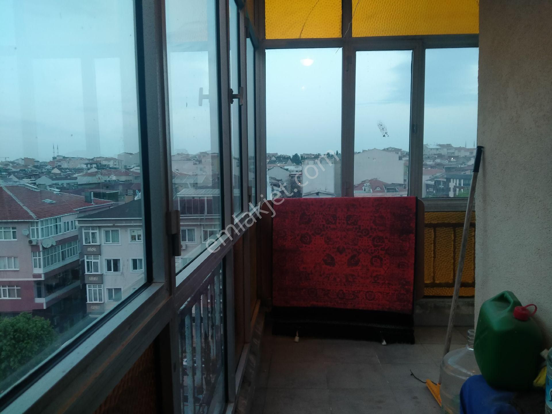 Küçükçekmece Cennette Satılık Asansörlü 120.m2.daire.3+1-3.650.000.tl - Görsel 11