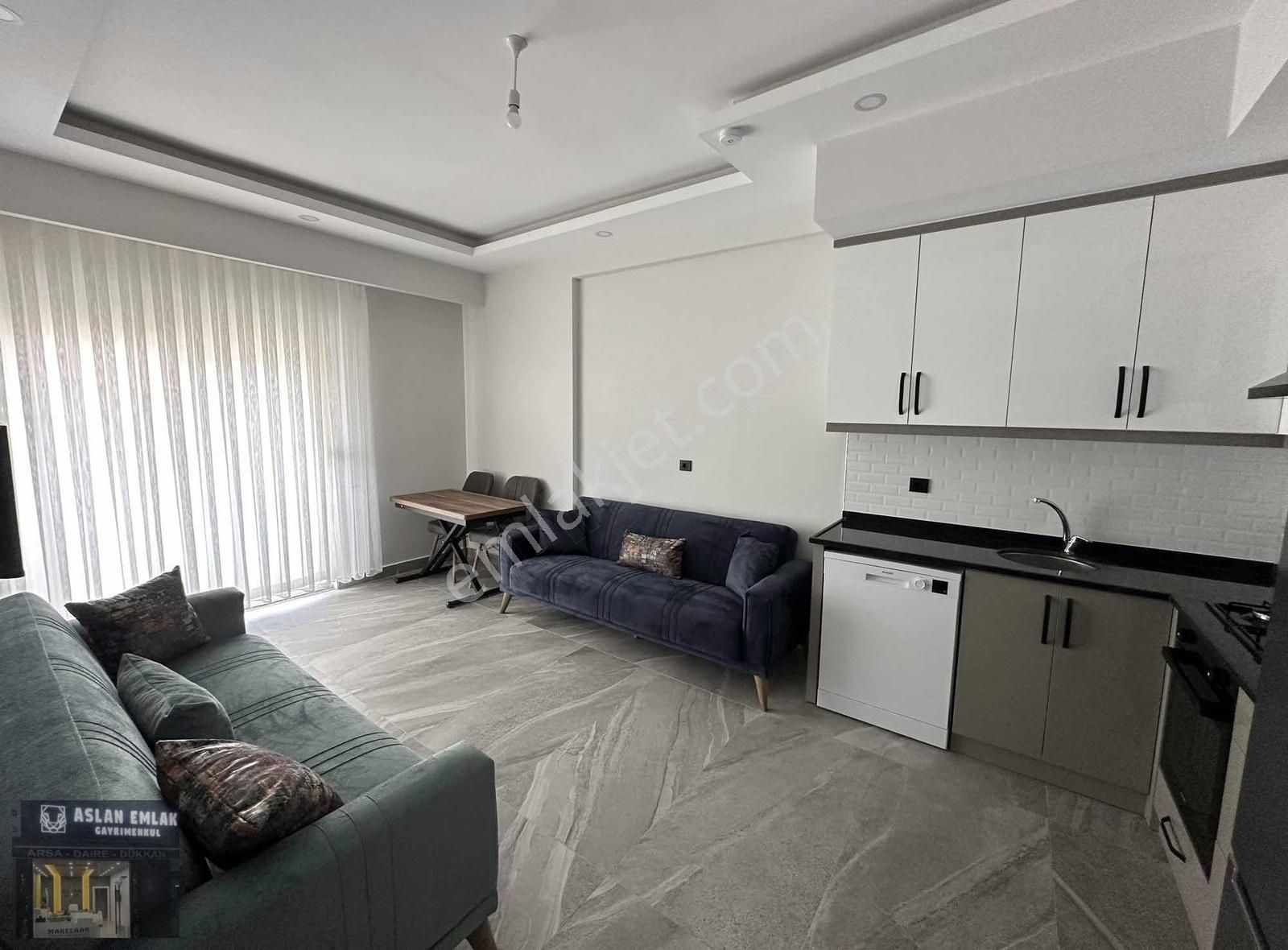 Aslan Emlak'tan Satılık Eşyalı Daire