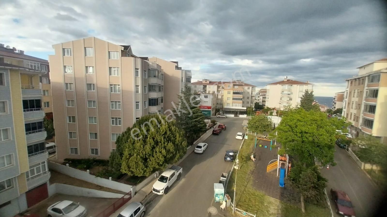 Ekşioğlu 'dan Tekirdağ Süleymanpaşa 100 Yıl Mahallesi Satılık Daire 2+1