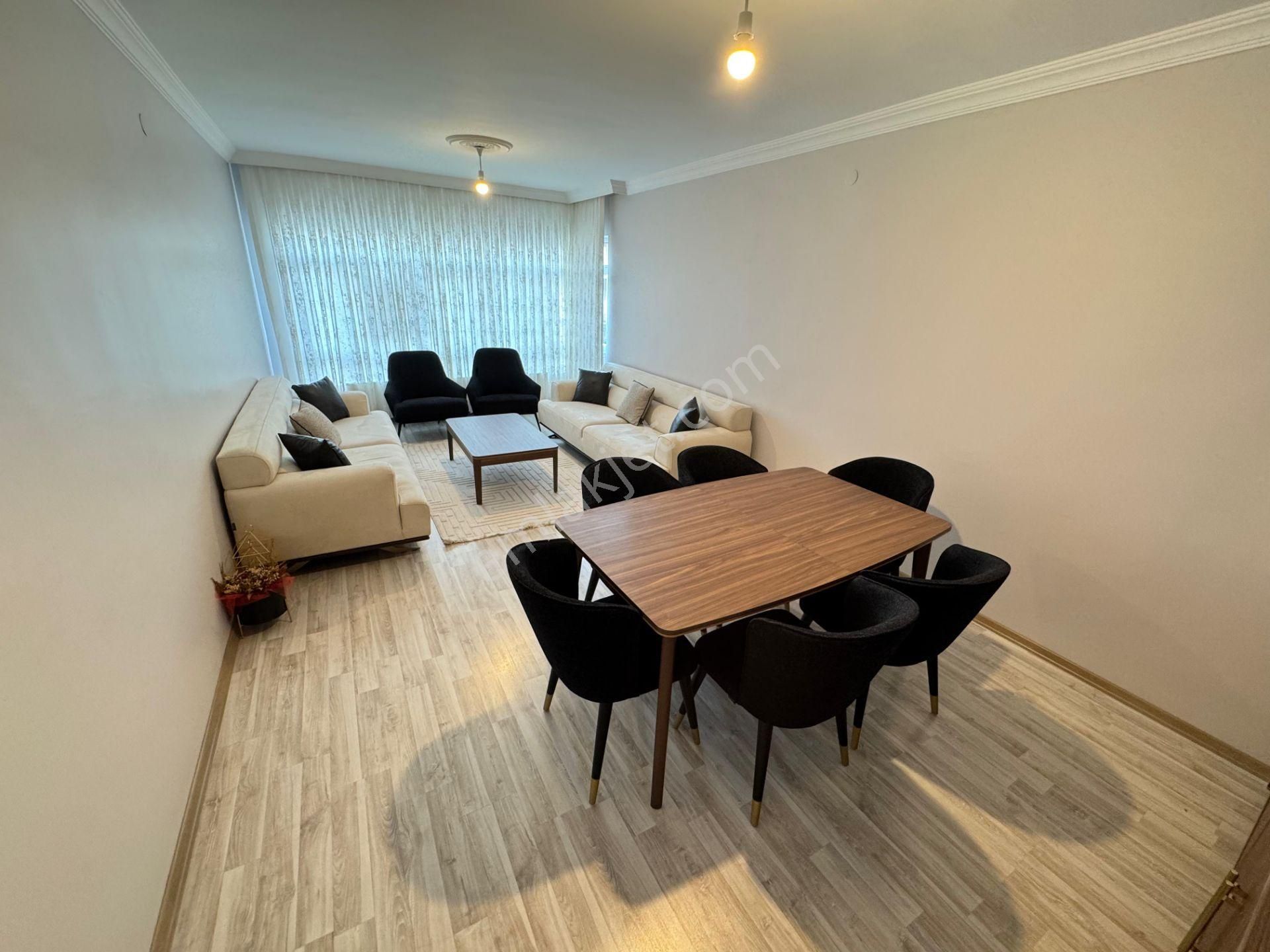 Yunus Emre Cad. Üzeri Orta Kat 3+1 Bağımsız Ful Yapılı Ön Cephe