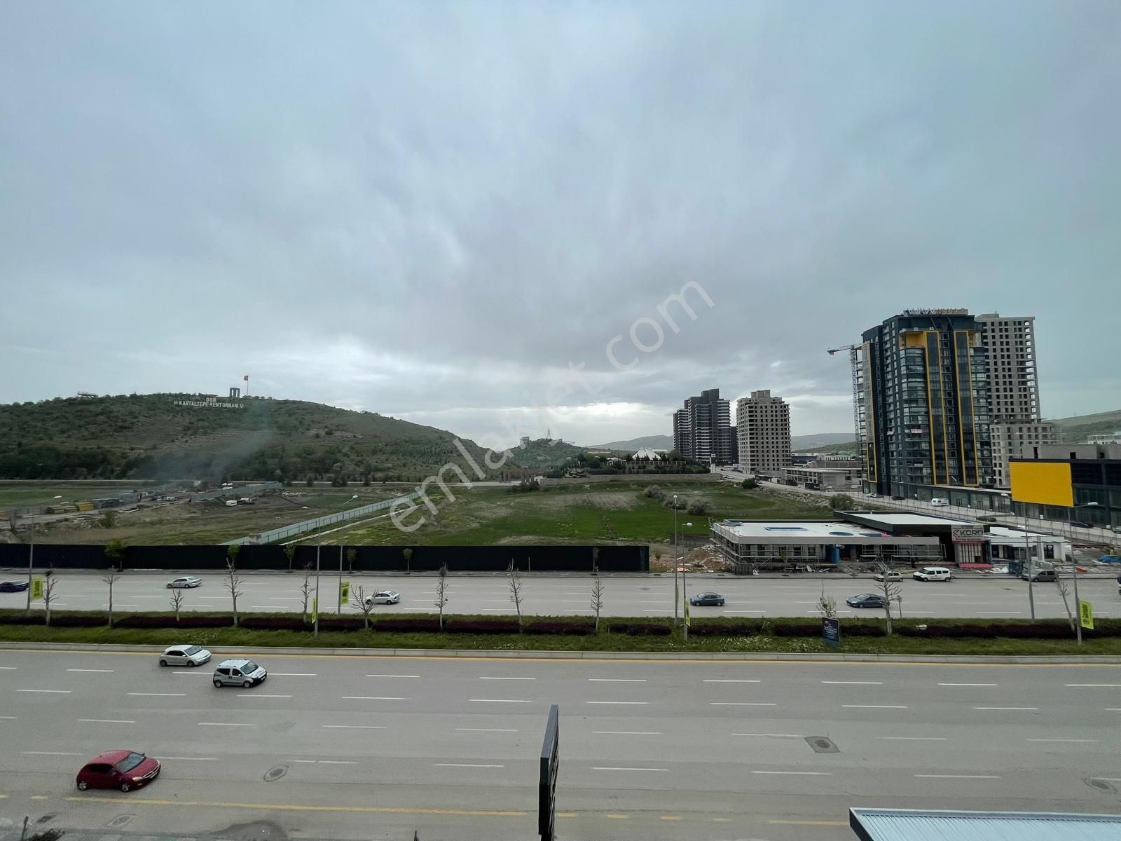 Necip Albay'dan Yozgat Bulv. 330 M2 Avm İçi Kiralık Mağazalar