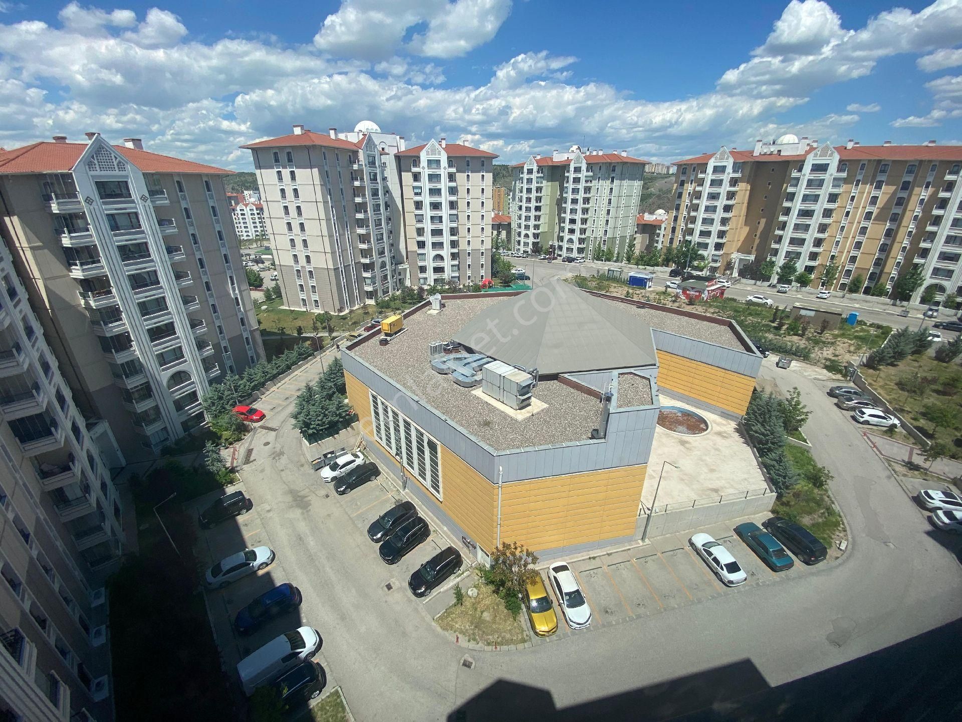 5a Gayrimenkul Den Migros Ve Karakol Yanı Merkezi Konum Da Boş 3+1 Devrili