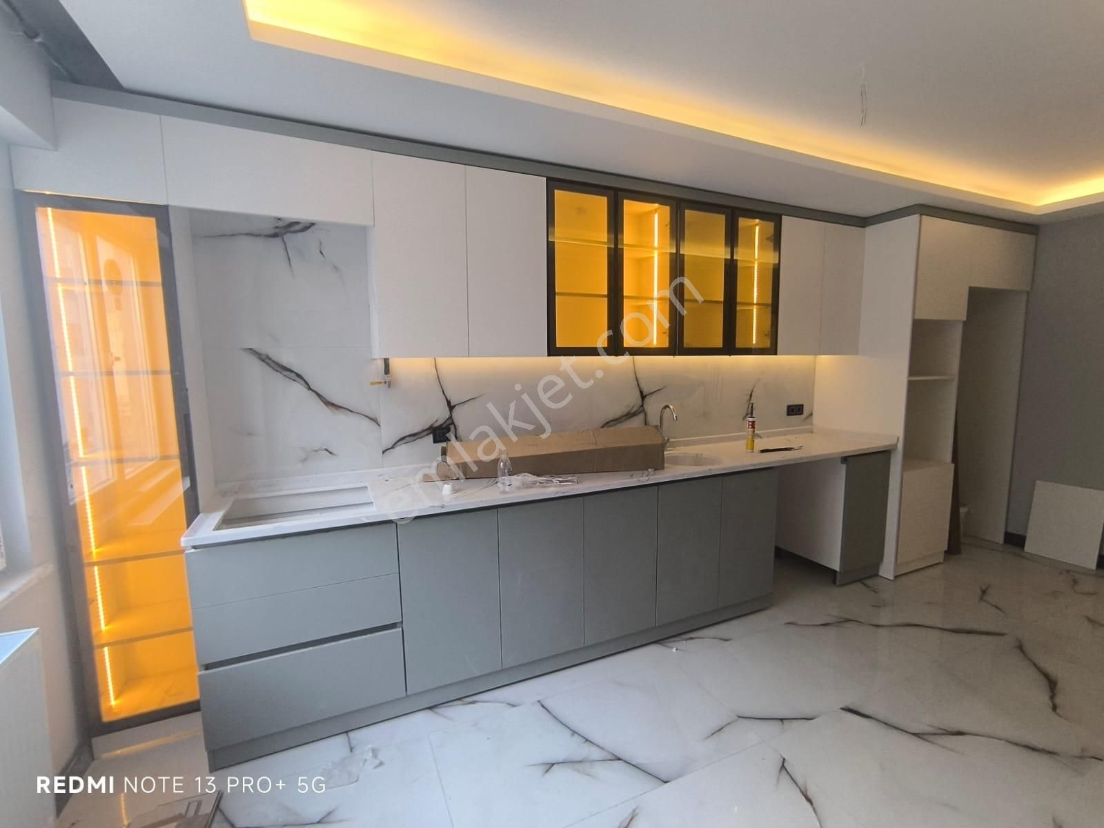 M.k.paşa Gayrimenkulden Bankalar Caddesinde 3+1 Lüks Kiralık Daire