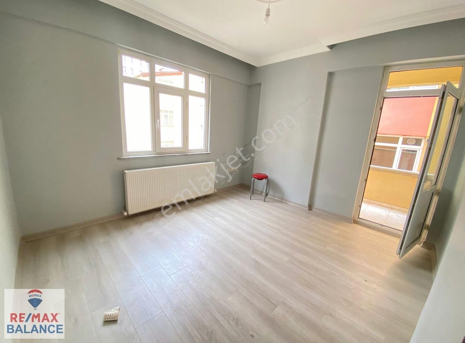 Tuzla Aydıntepe Mahallesi Kiralık 2+1 Arakat Daire
