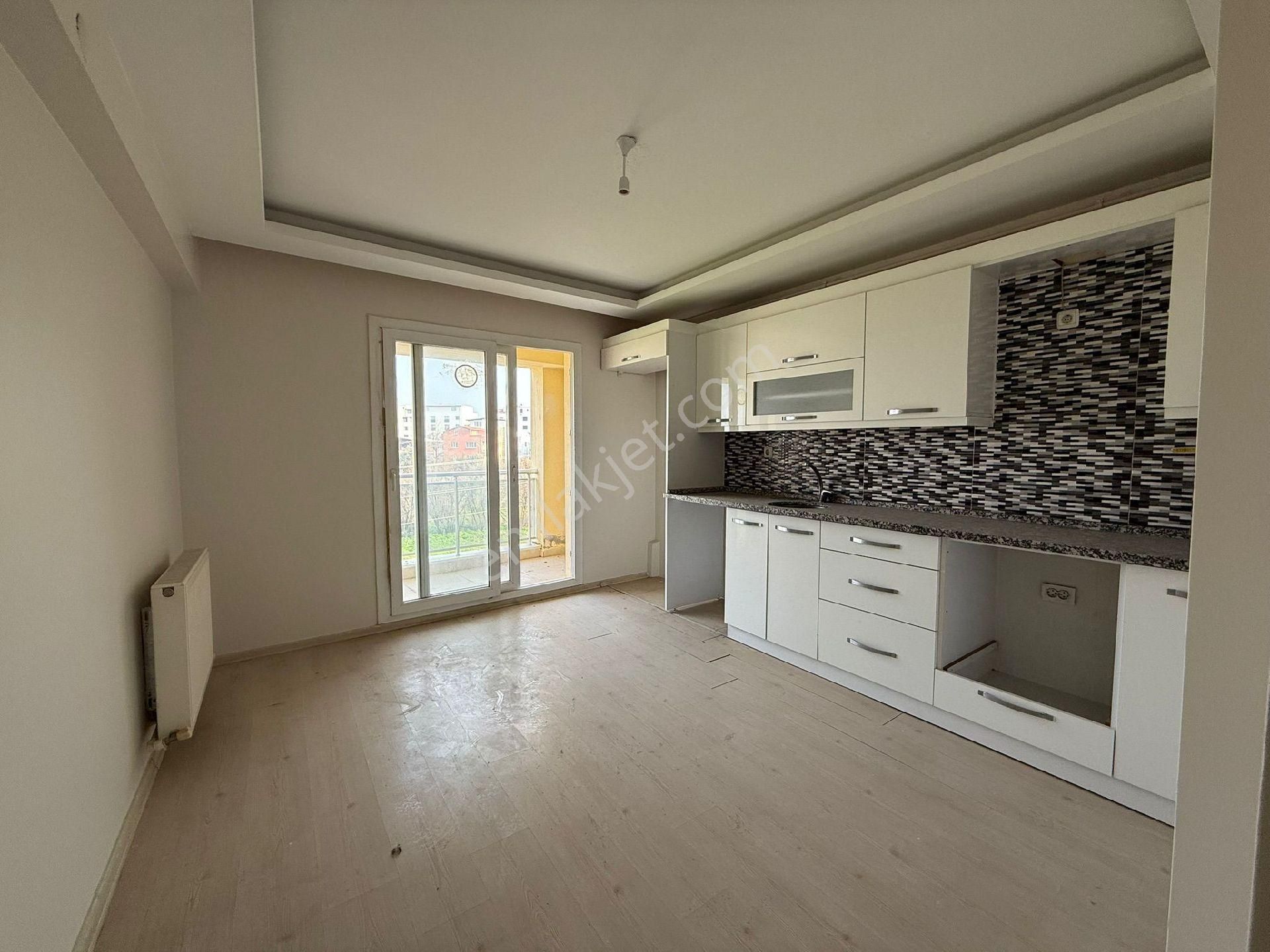 Manisa Kuşlubahçe Mah. Satılık 2+1 Genç Lüx Daire