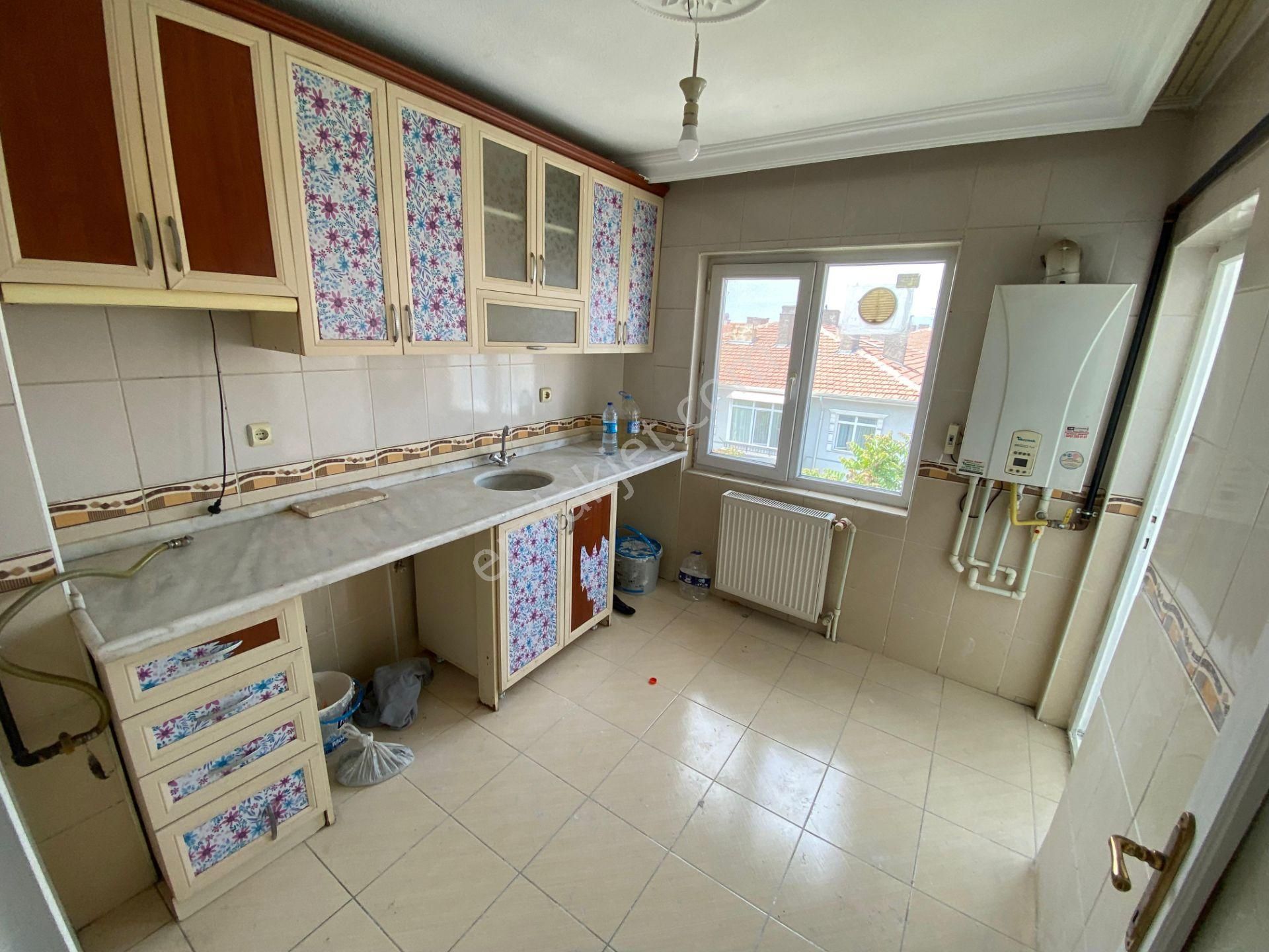 Sincan Akşemsettinde 2+1 Bağımsız Asansörlü Katta Daire
