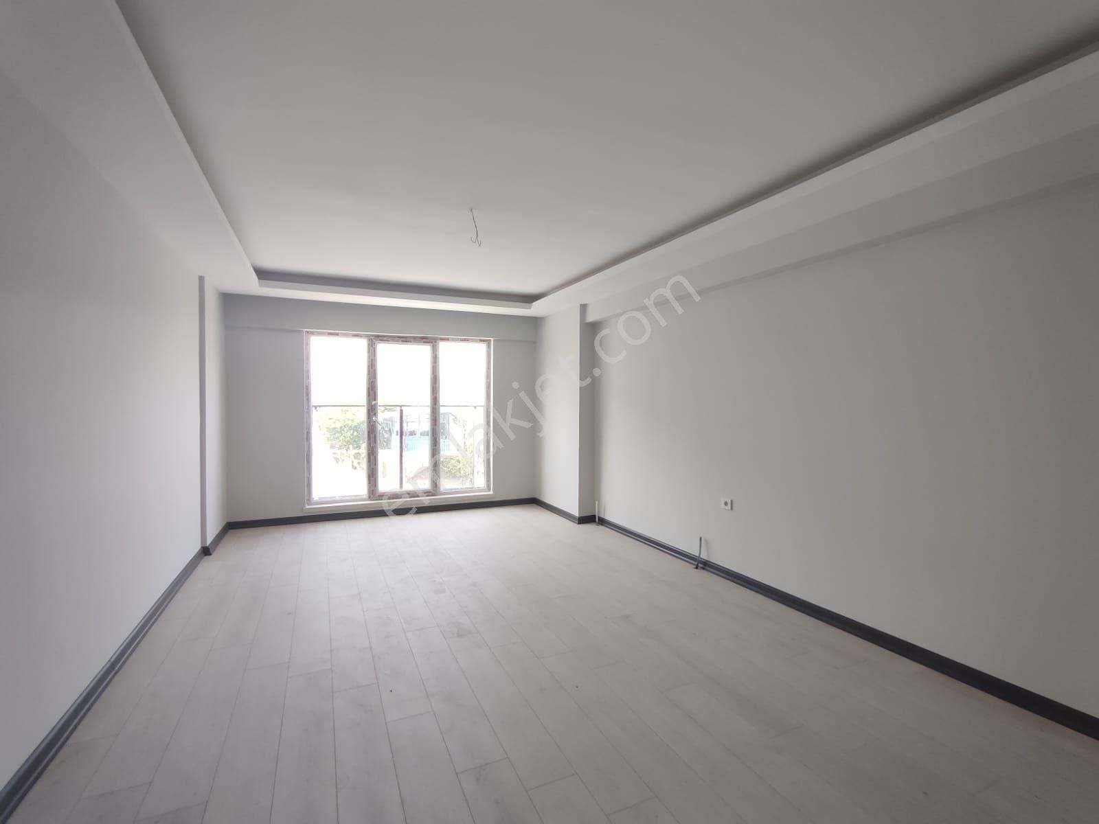 Bademler Emlaktan Satılık 3+1 Daire