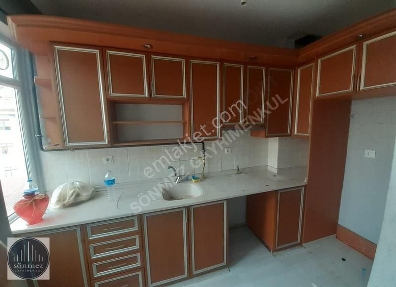 Sönmez'den Şarkiye Mah. 80 M² 2+1 Kiralık Daire