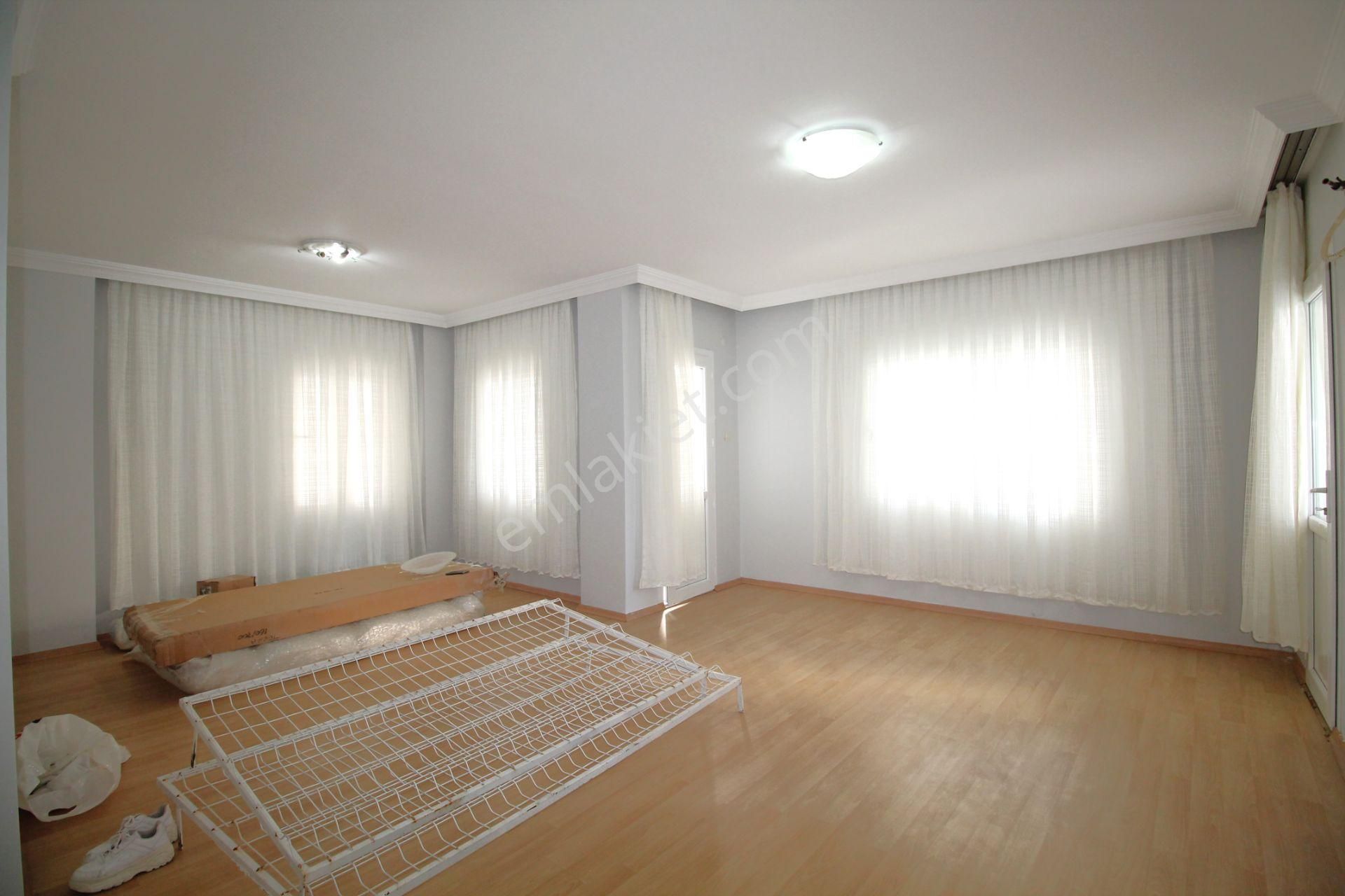 Retro’dan Yenişehir Navona Otel Civarı Bütçenize Uygun Bağ.mutfak 3+1