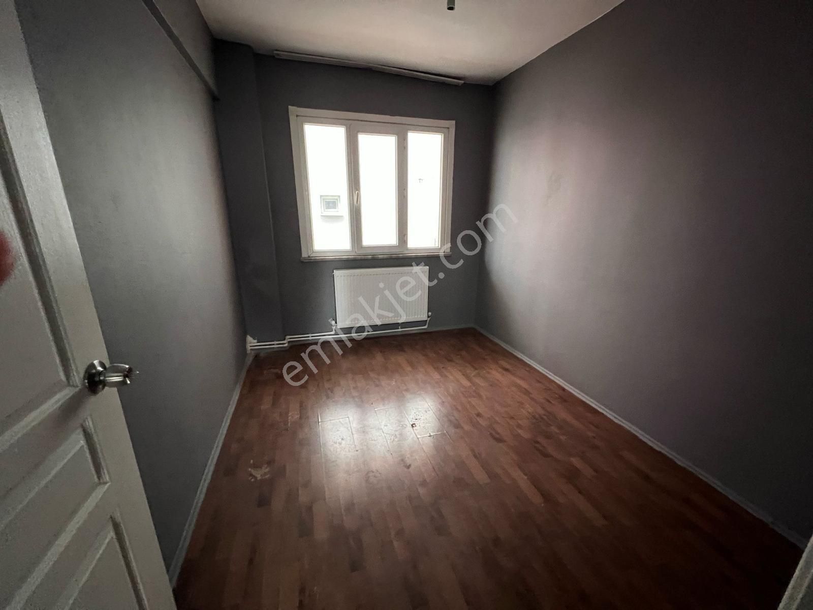 Özgür İnşaattan Zübeyde Hanım Mahallesinde Kiralık Daire