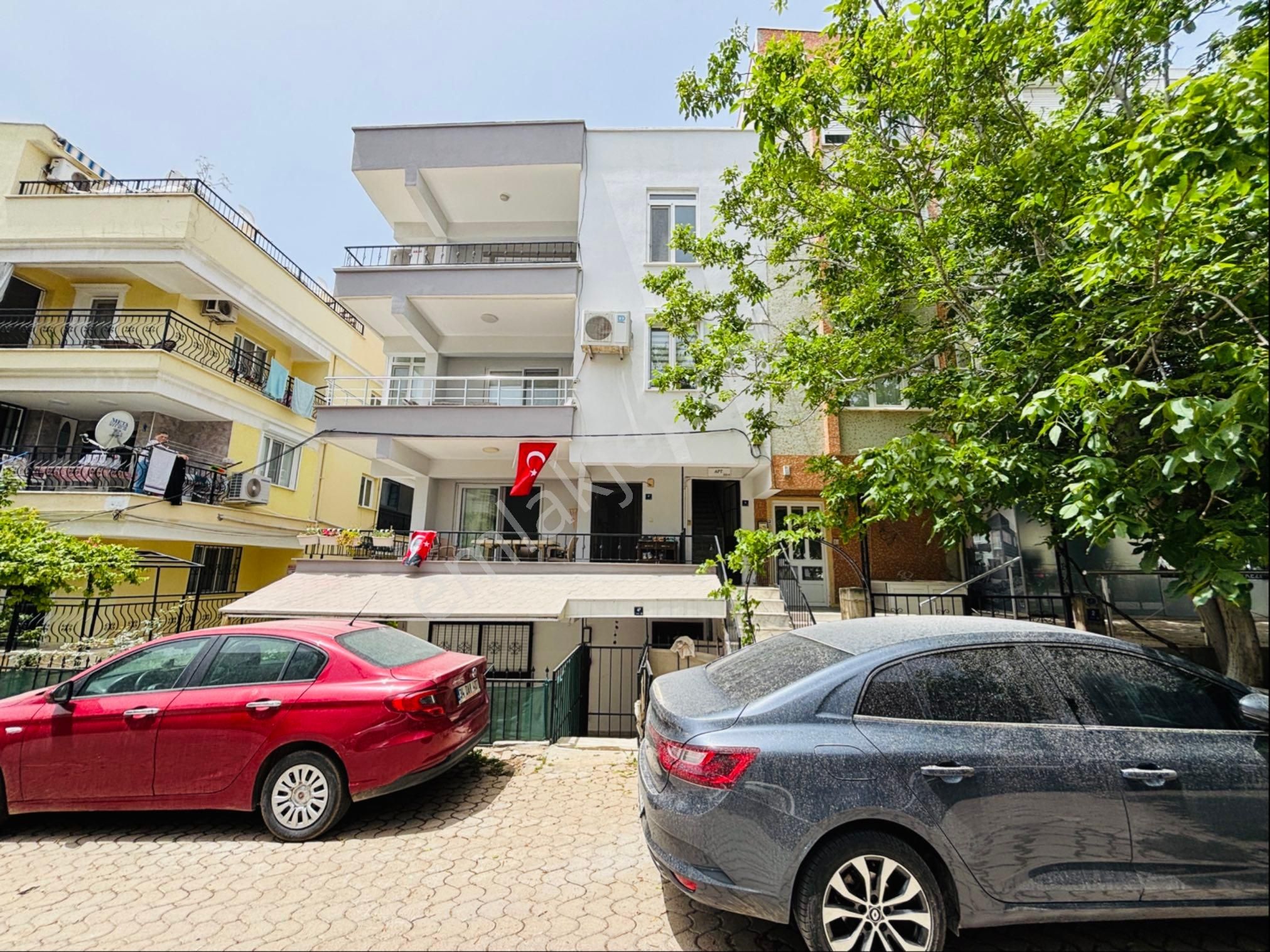 Didim Çamlık'ta 3+1 Eşyalı Daire