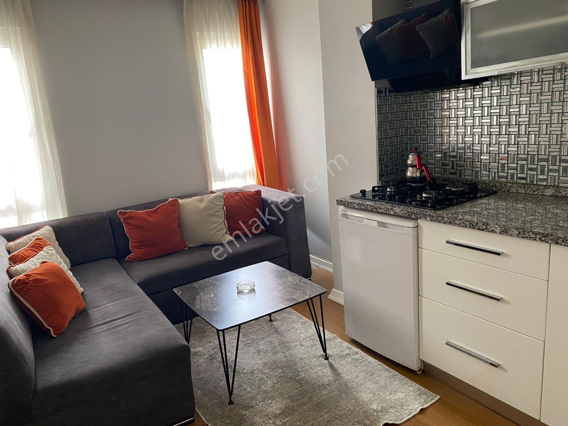 Kızılay Meydanda Super Lux 1+1 1200 T