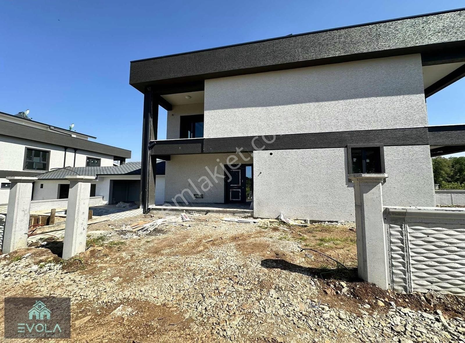 Evola Gym'den Doğayla İç İçe, Muhteşem Manzaralı Lüks Villa