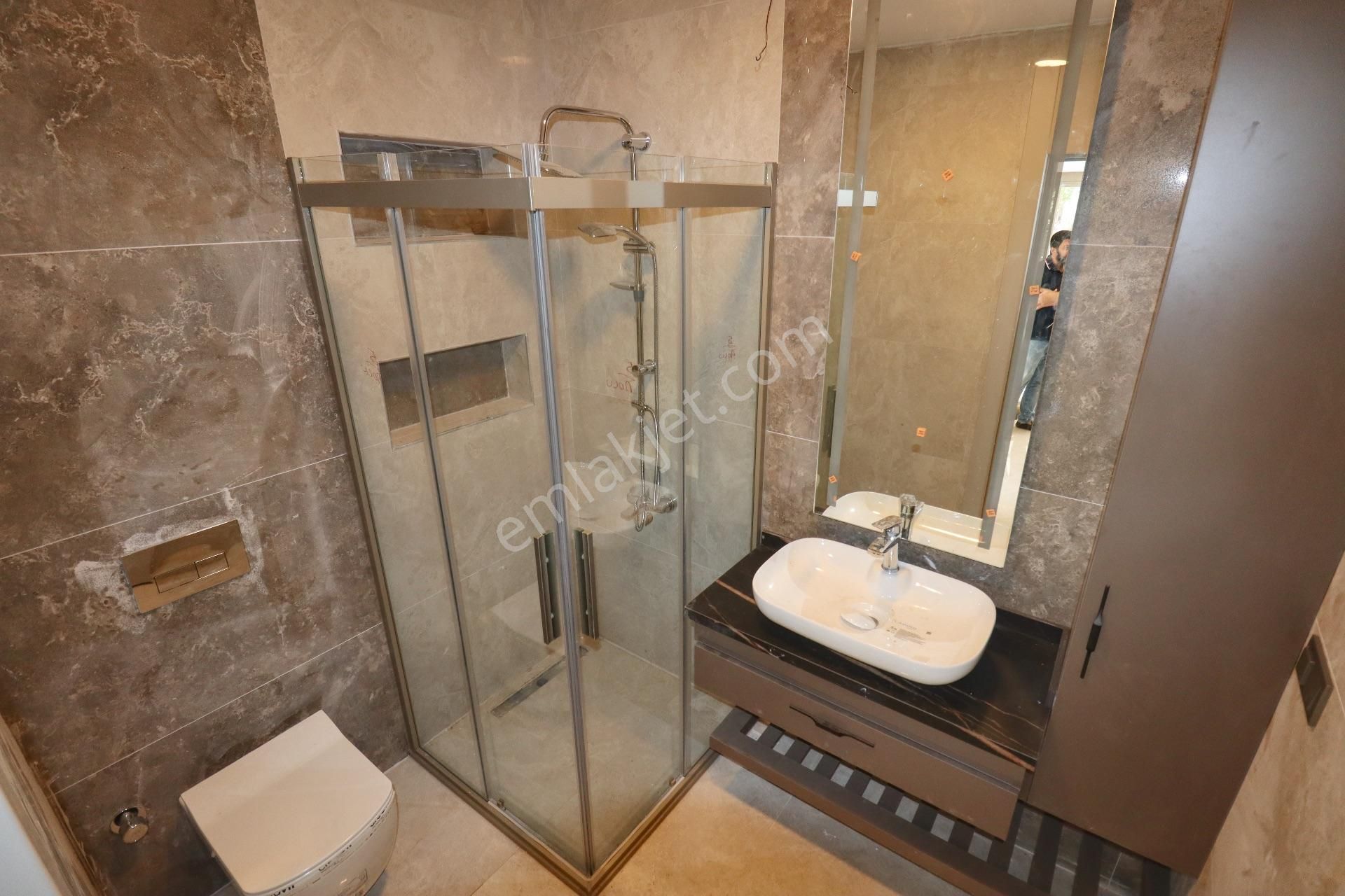 Mahmut İşler'den Kücükkuyuda Müstakil Havuzlu Lüks 4+1 Villa - Görsel 11