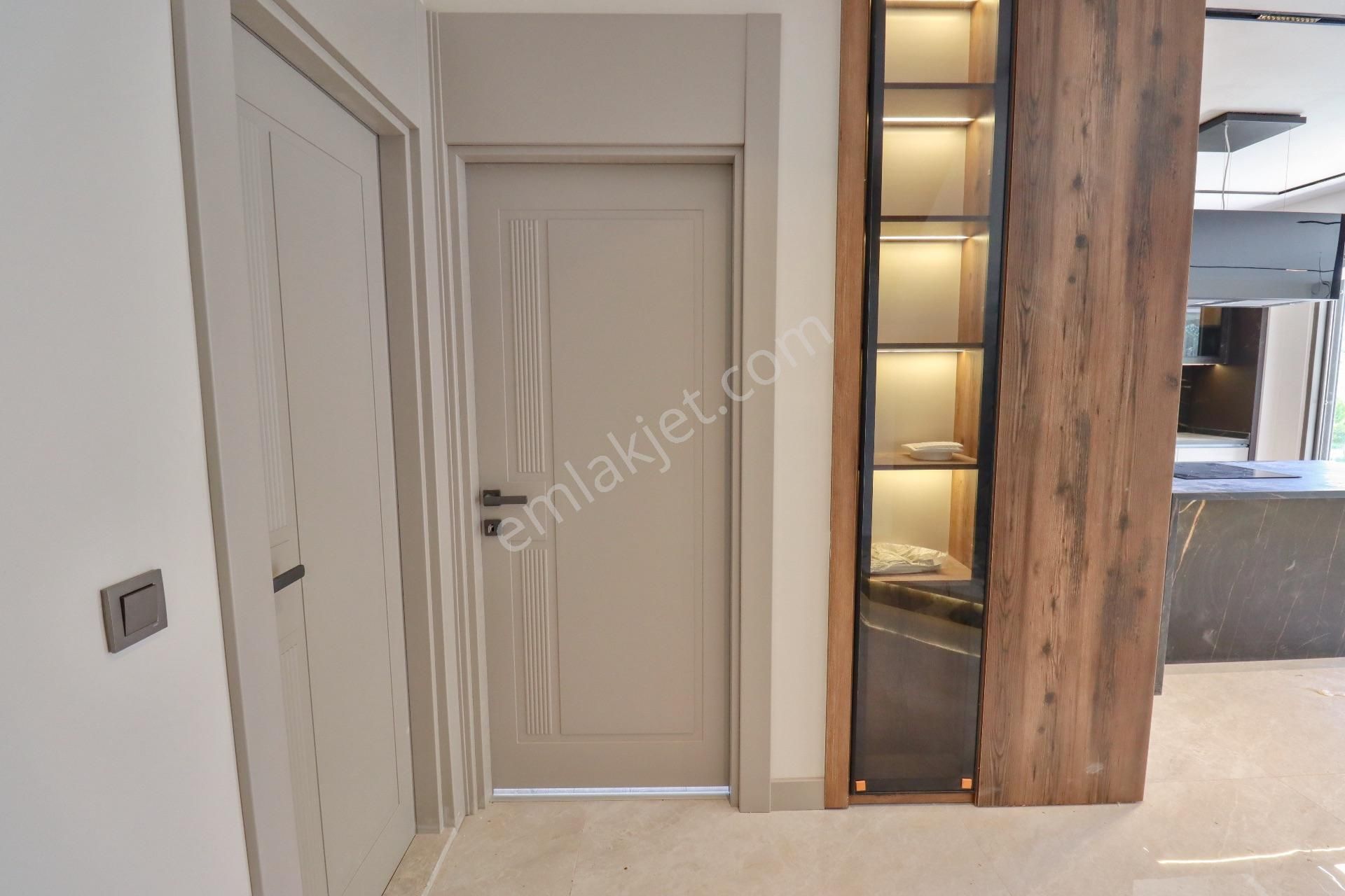 Mahmut İşler'den Kücükkuyuda Müstakil Havuzlu Lüks 4+1 Villa - Görsel 5