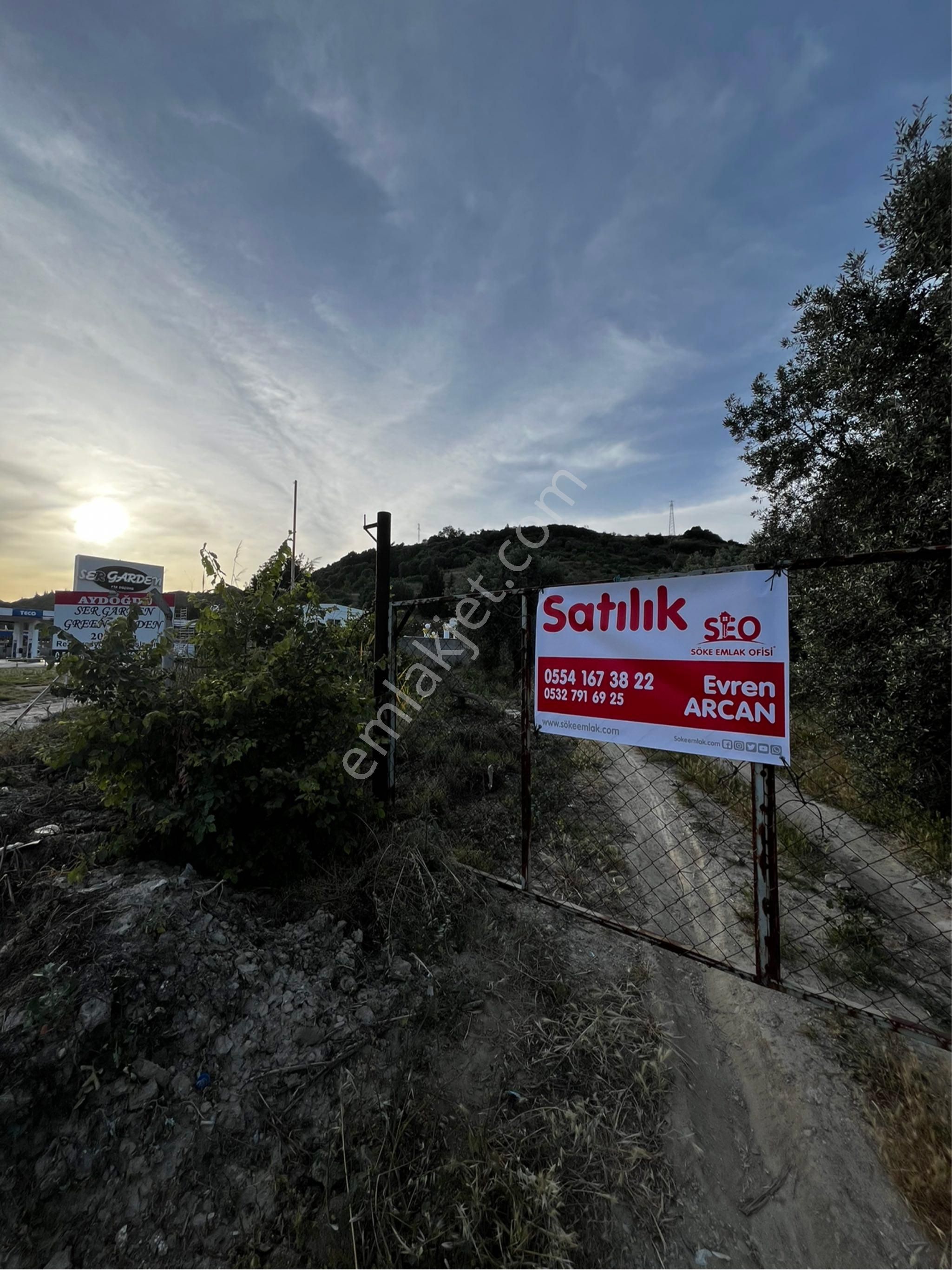 Yenikentte 6.5 Dönüm Bahçe