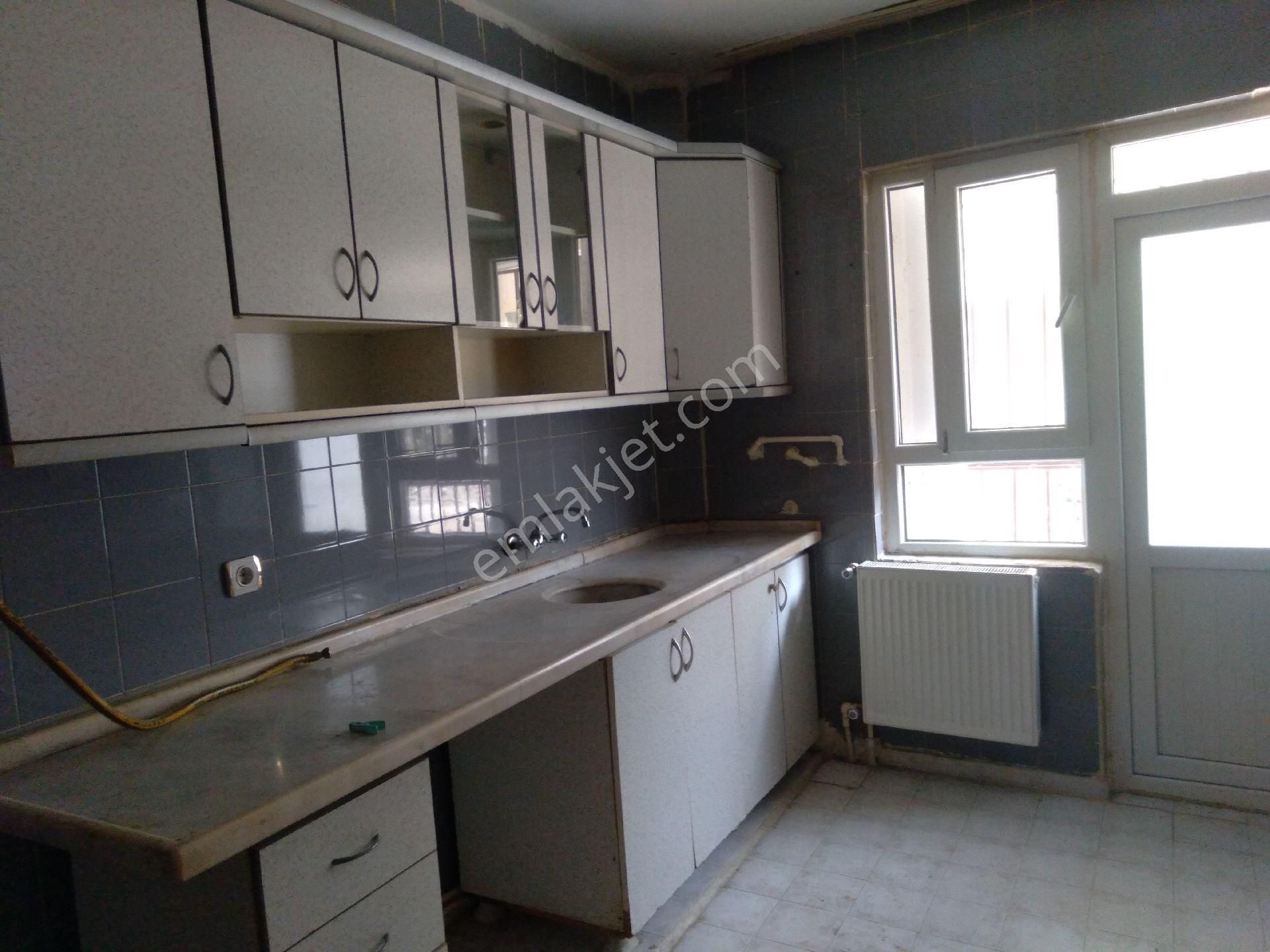 Kiralık Karaköprü 4 Oda Doğalgazlı