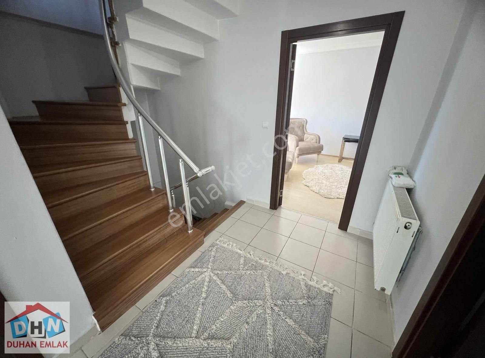 Duhan Emlaktan Yıldırım İnci Villalarında 4+1 320m2 Fırsat Villa - Görsel 25