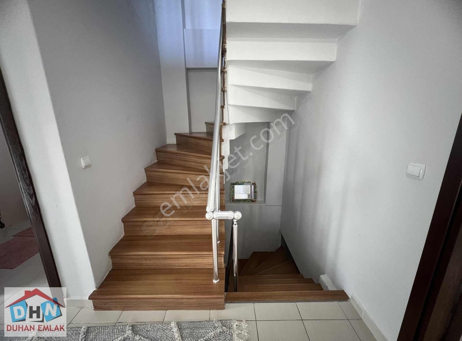 Duhan Emlaktan Yıldırım İnci Villalarında 4+1 320m2 Fırsat Villa - Görsel 11