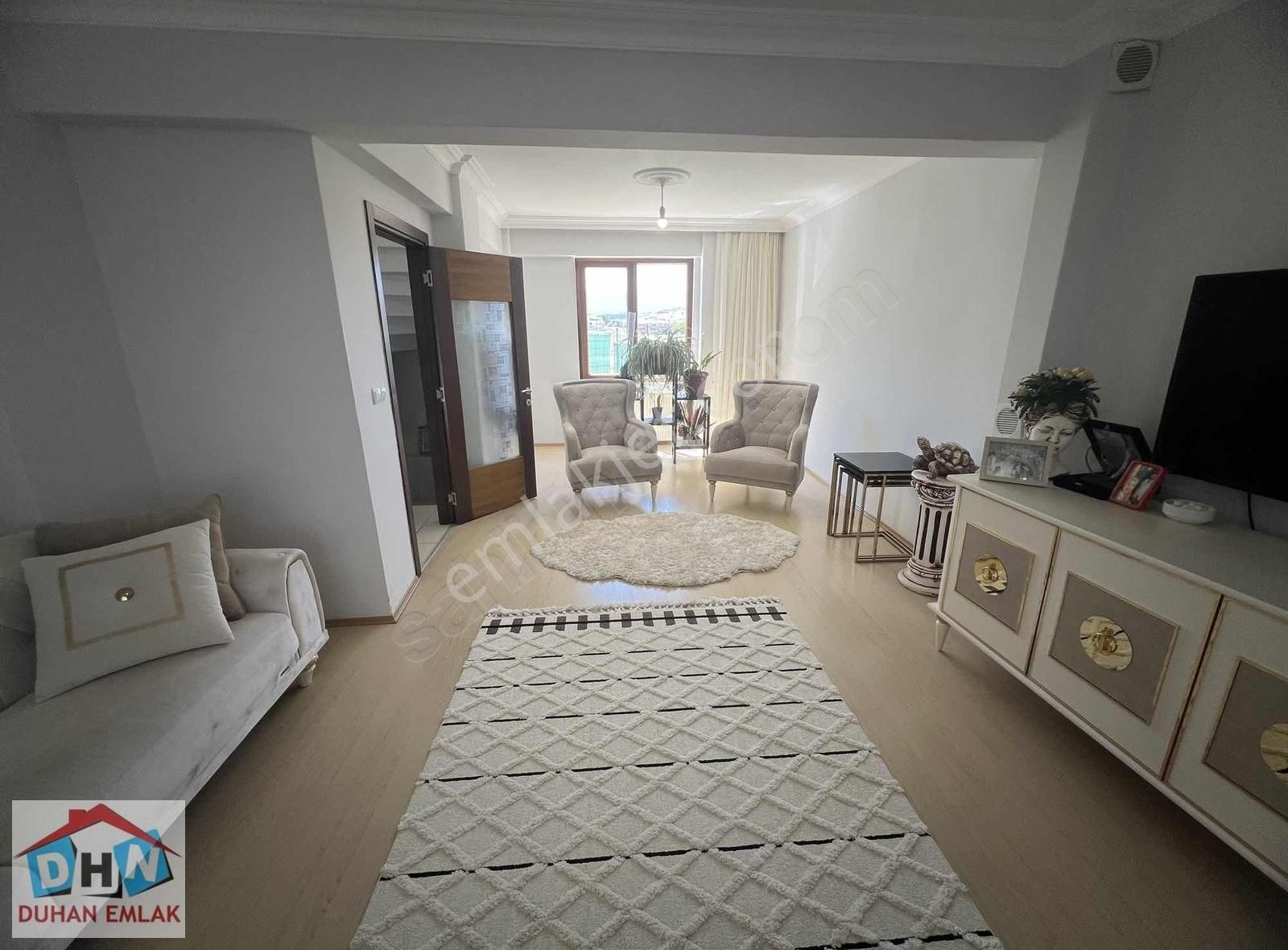 Duhan Emlaktan Yıldırım İnci Villalarında 4+1 320m2 Fırsat Villa - Görsel 10