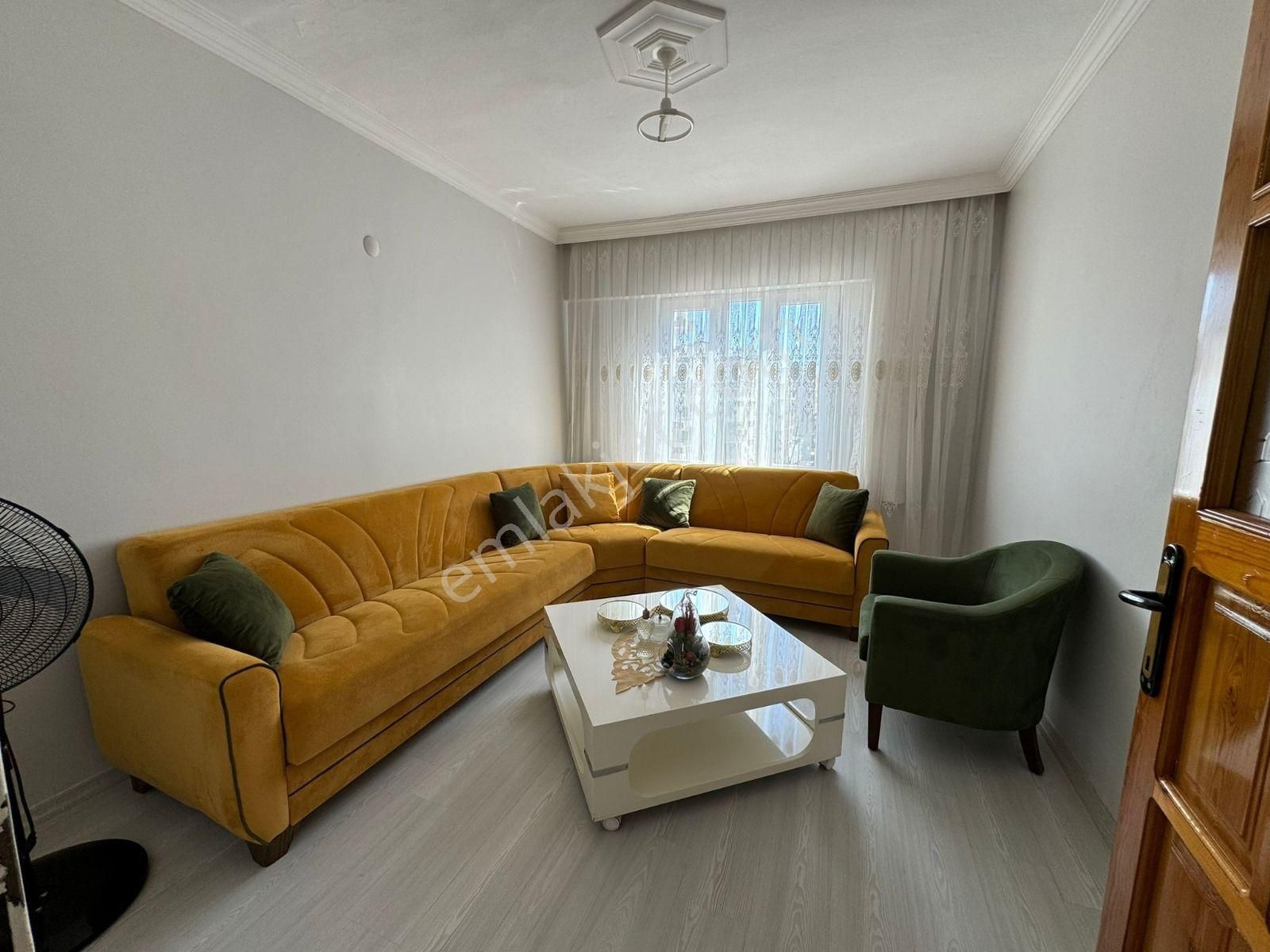 Huzurevlerinde Asansörlü Hasarsız 3+1 Kiralık Daire