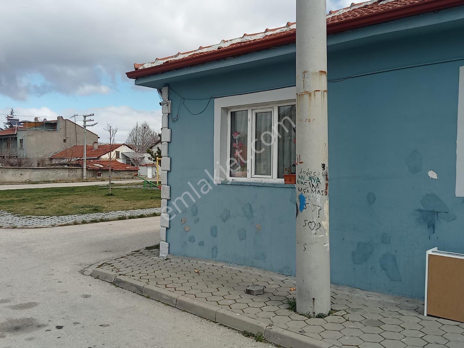 Başkan Emlaktan Satılık Fevzi Çakmak Mahallesinde Müstakil Ev - Görsel 11