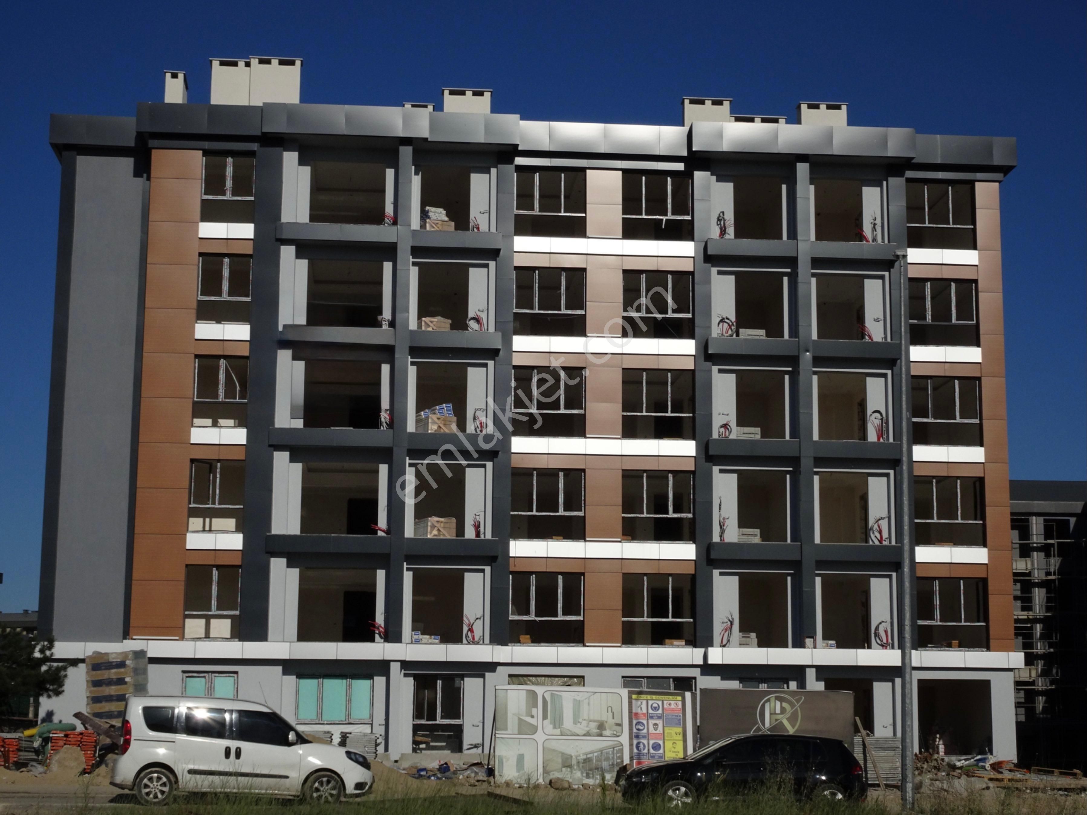 Onay 'dan Tepe Bölgesi Ultralüx 1+1 Daire