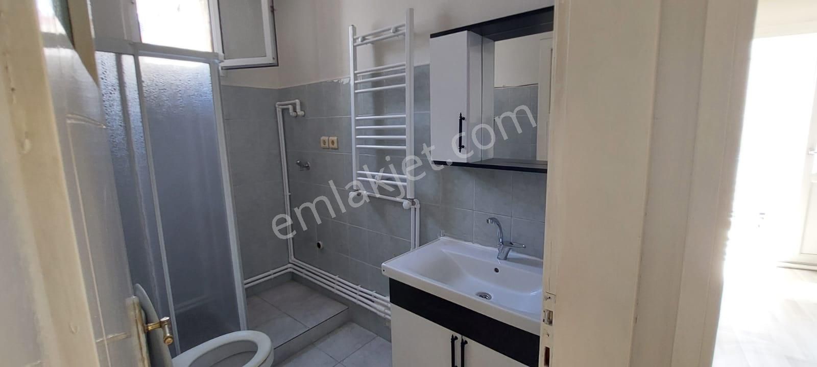 Ren'den Çamlıkta İçi Full Yaılı Köe 3+1 Kiralık Daire
