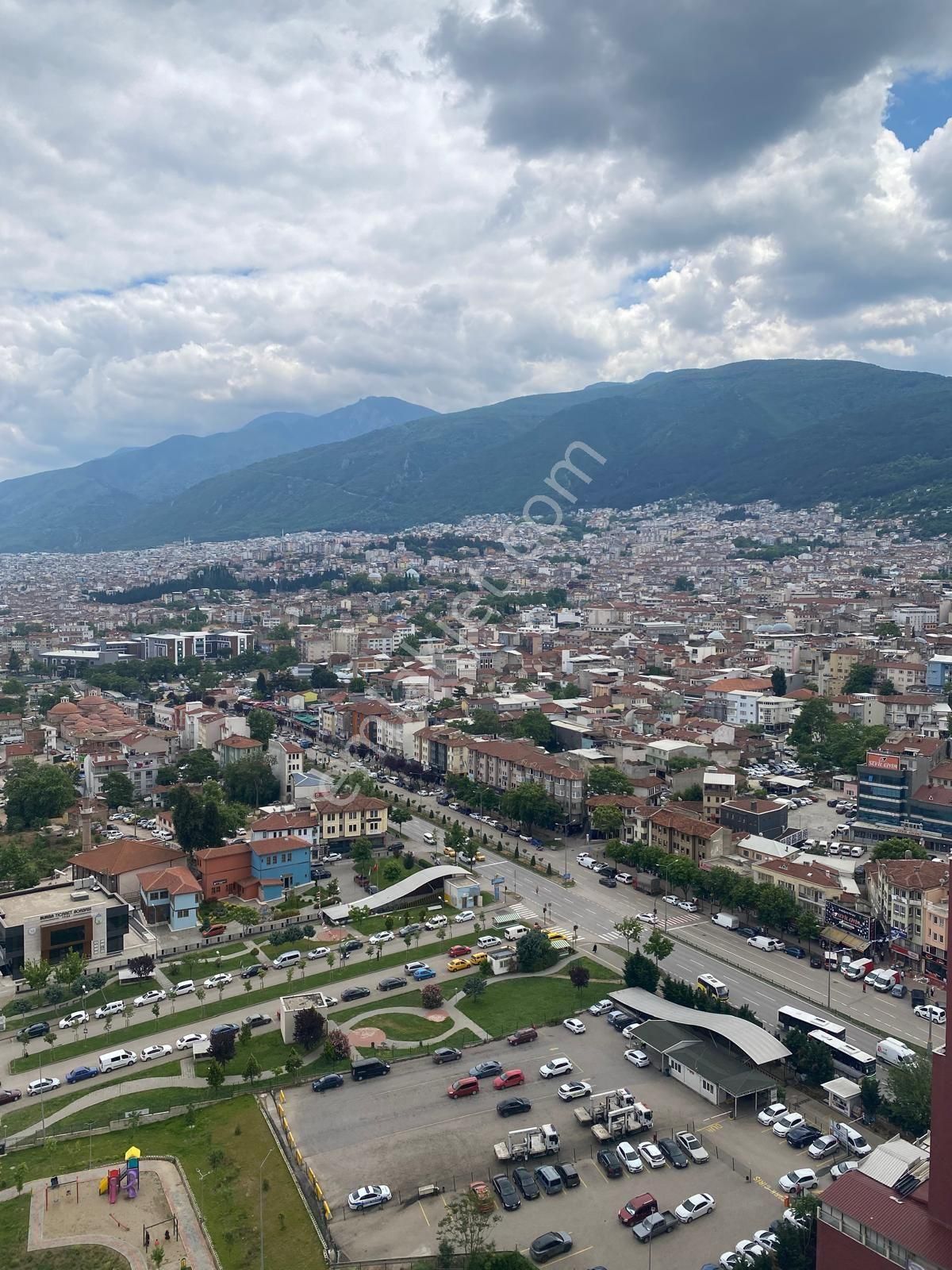 Doğanbey Toki Evlerinde Acill Satılık 4+1 Daire