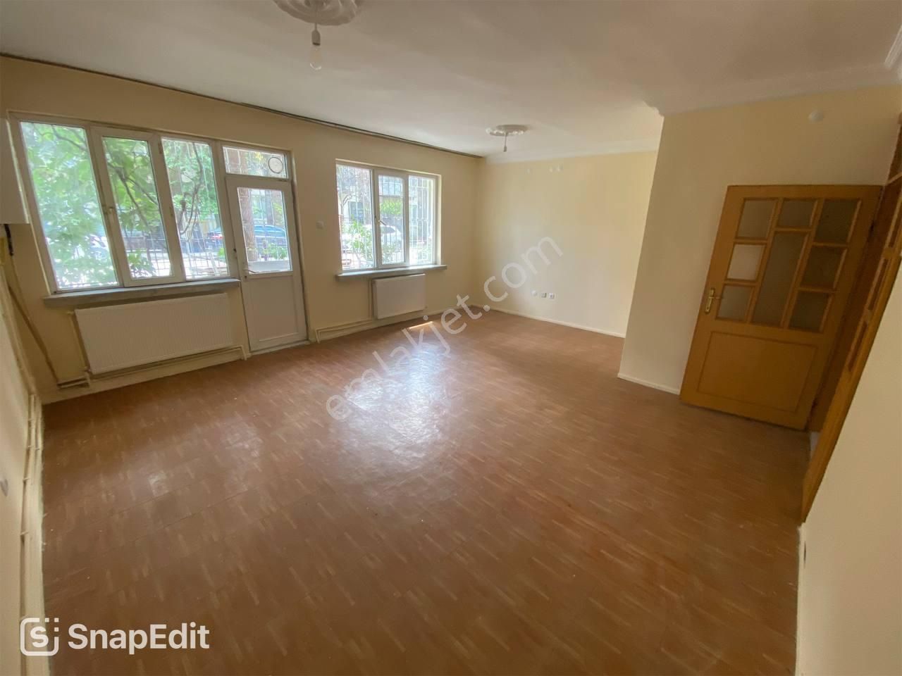 Anka Gayrimenkul'den Kırmızıtoprak'da Kiralık 3+1 Daire