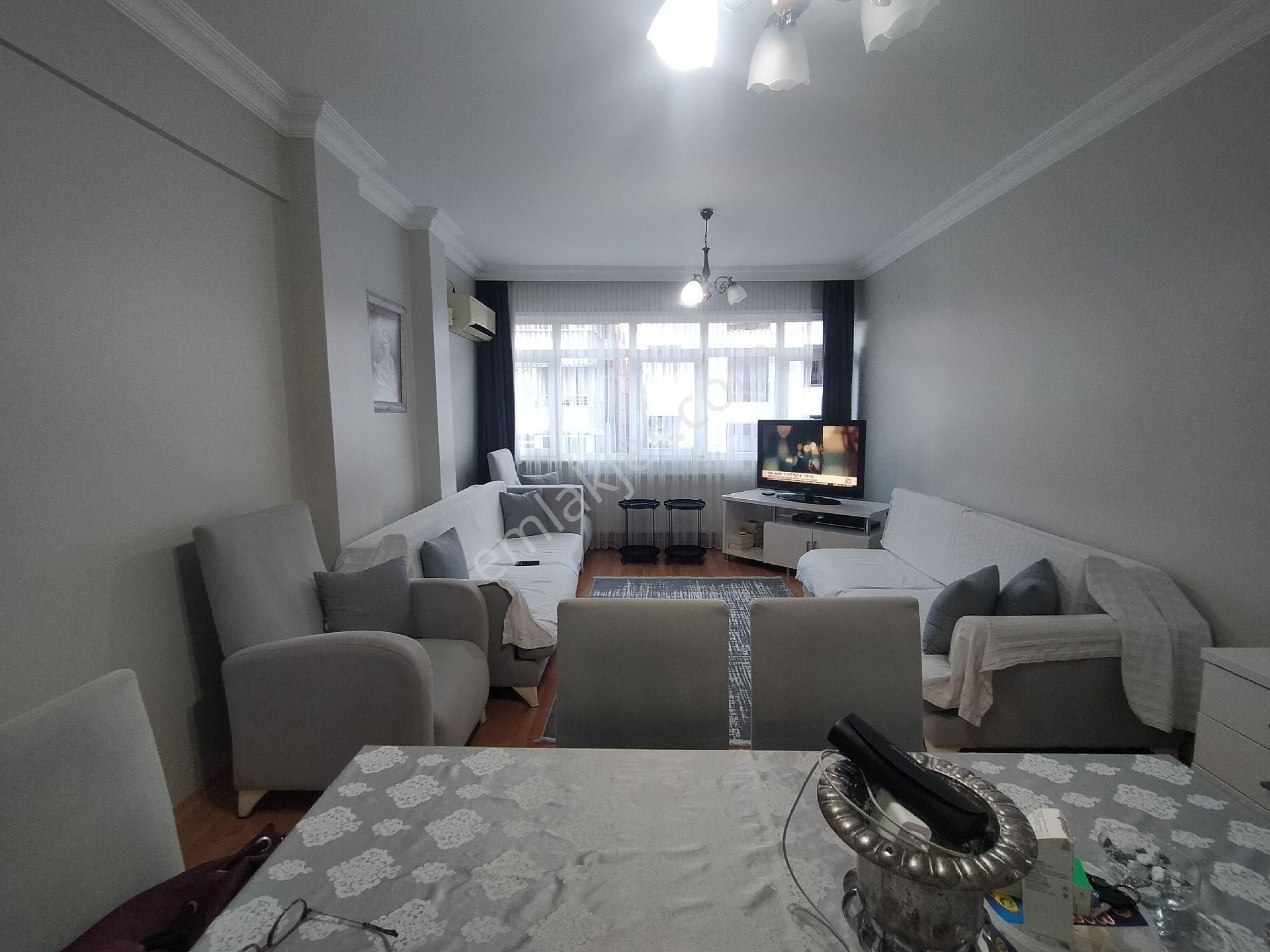 Küçükçekmece Cennette Satılık Asansörlü 120.m2.daire.3+1-3.900.000.tl