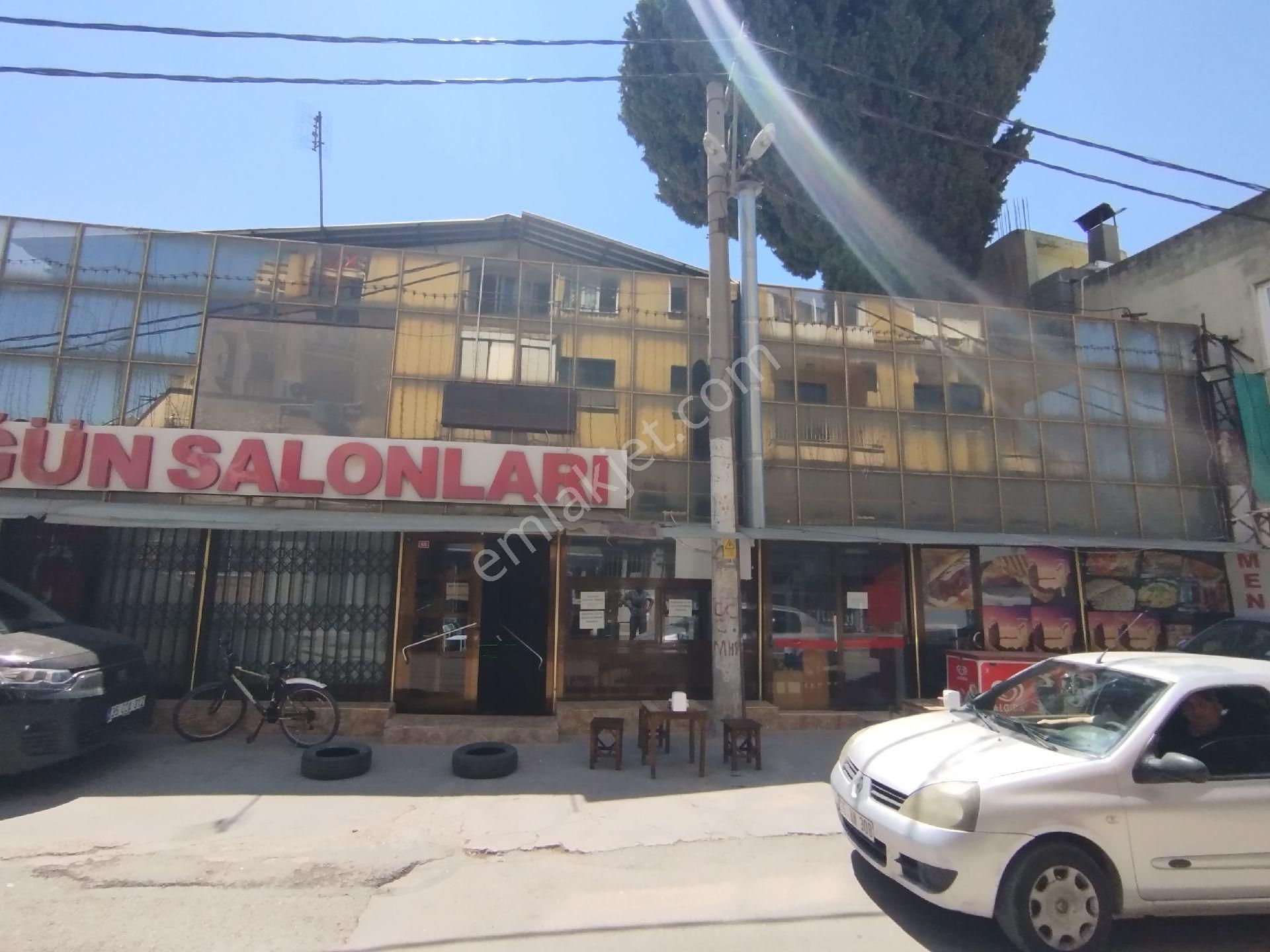 Buca Heykel Fatih Düğün Salonu Kampanyalı Kiralık 800 Metre Kare 800 Kişilik
