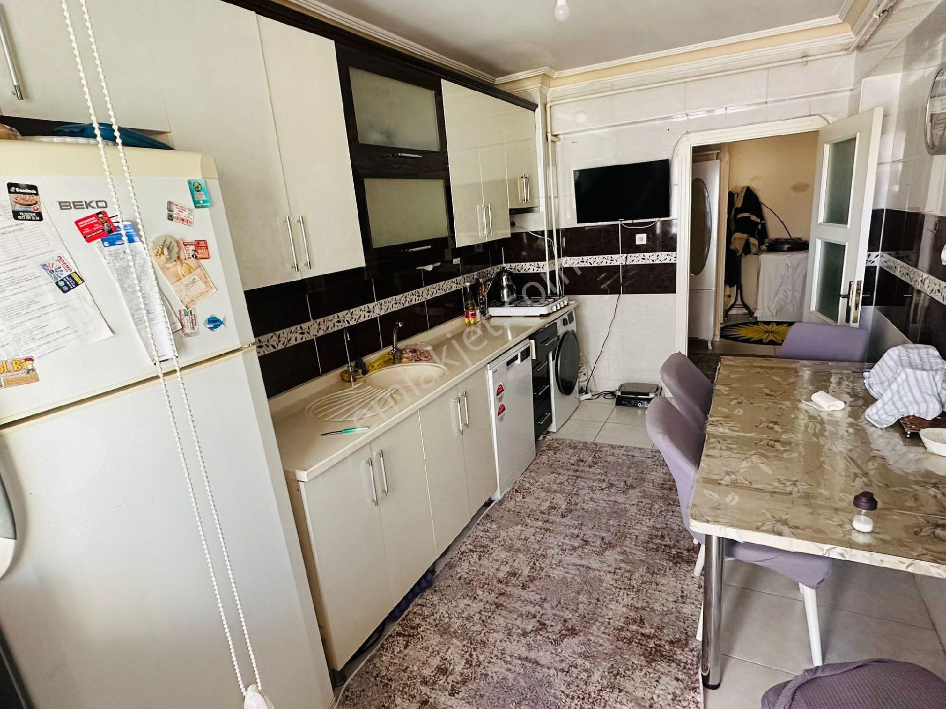 Battalgazi Pazar Yakın Orta Kat Asansörlü 3+1 120m2 Ön Cephe
