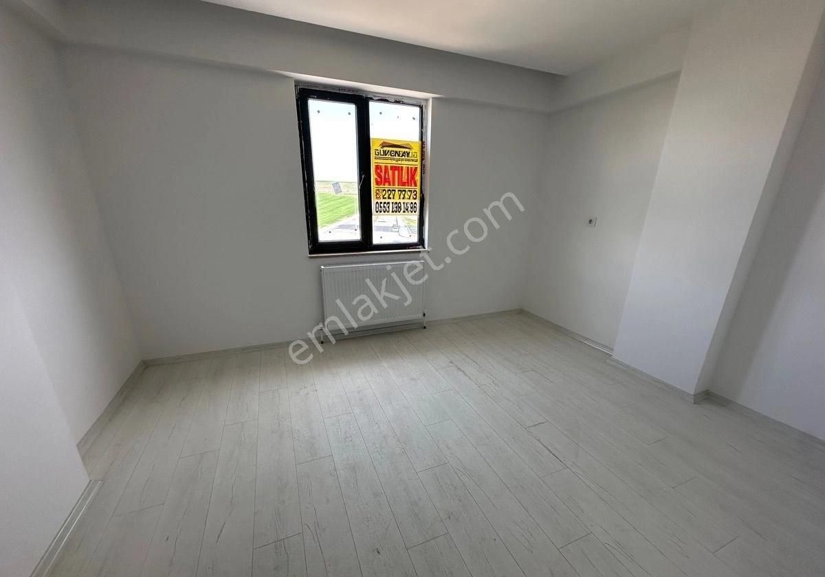 Hasan Bulgur Emlaktan Ata Caddesinde Sıfır Masrafsız 3+1 Daire