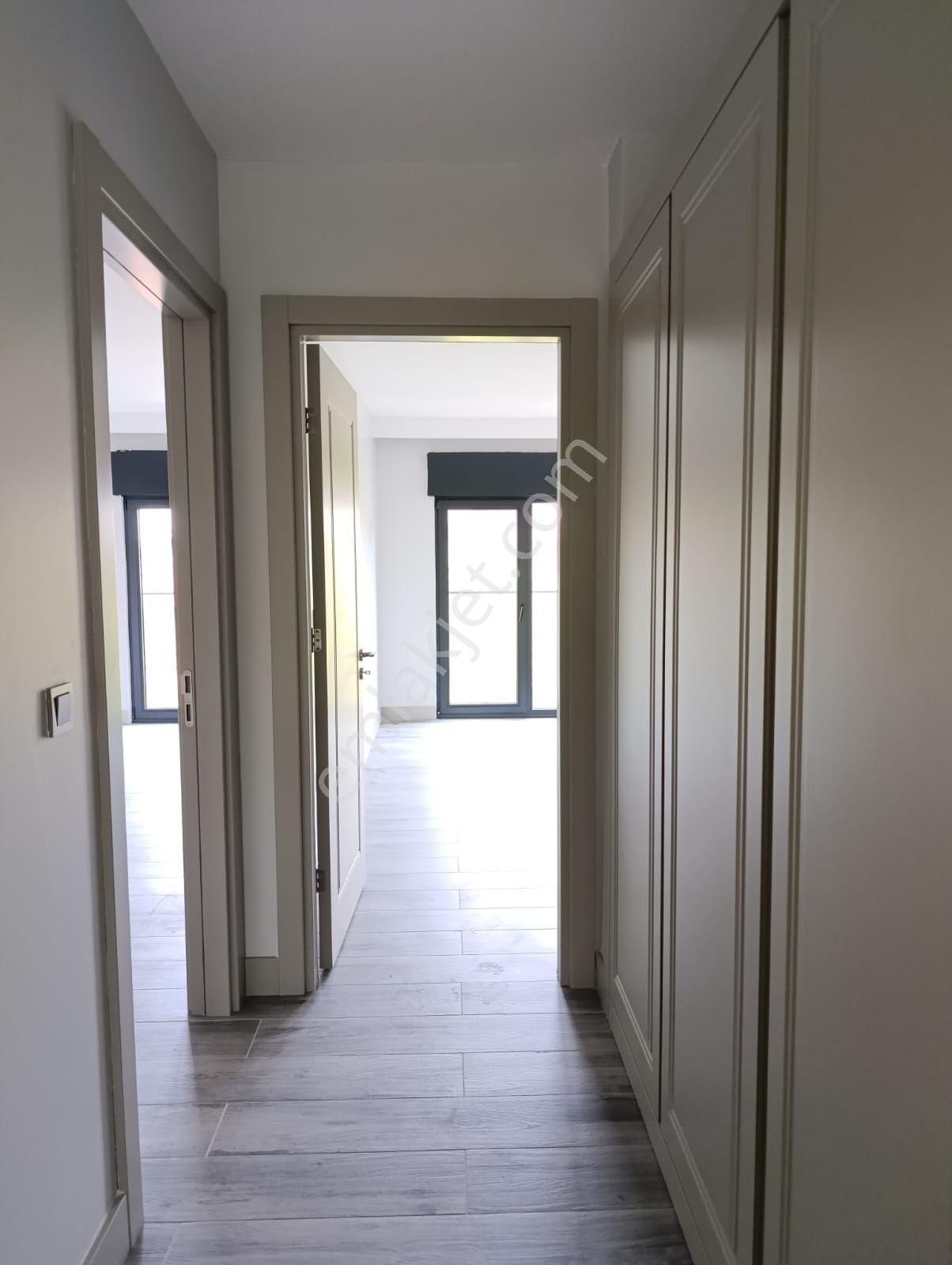 Etiler Alkent Karşısında 2+1 Yeni Bina Satılık Ara Kat - Görsel 4