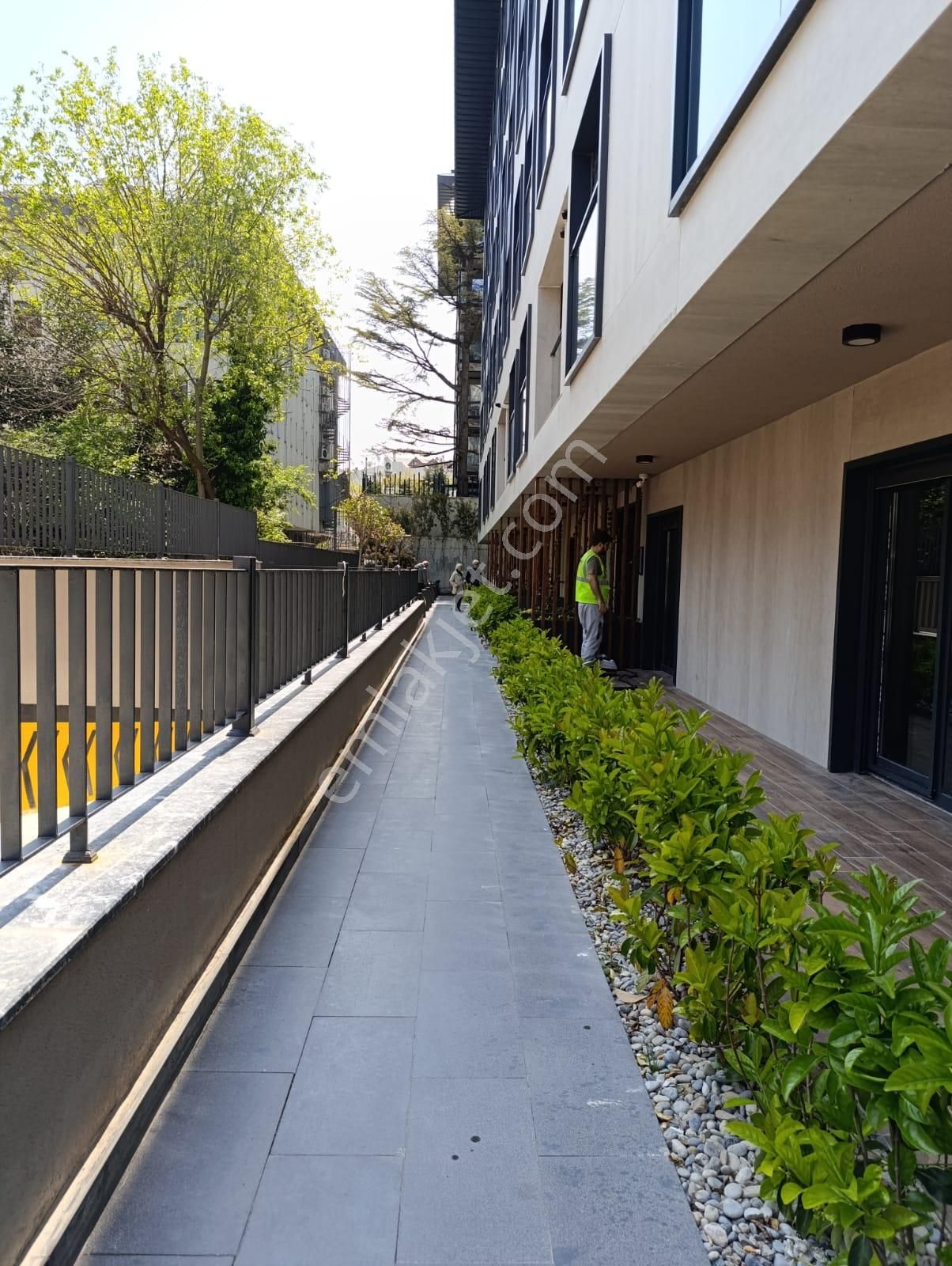 Etiler Alkent Karşısında 2+1 Yeni Bina Satılık Ara Kat - Görsel 2