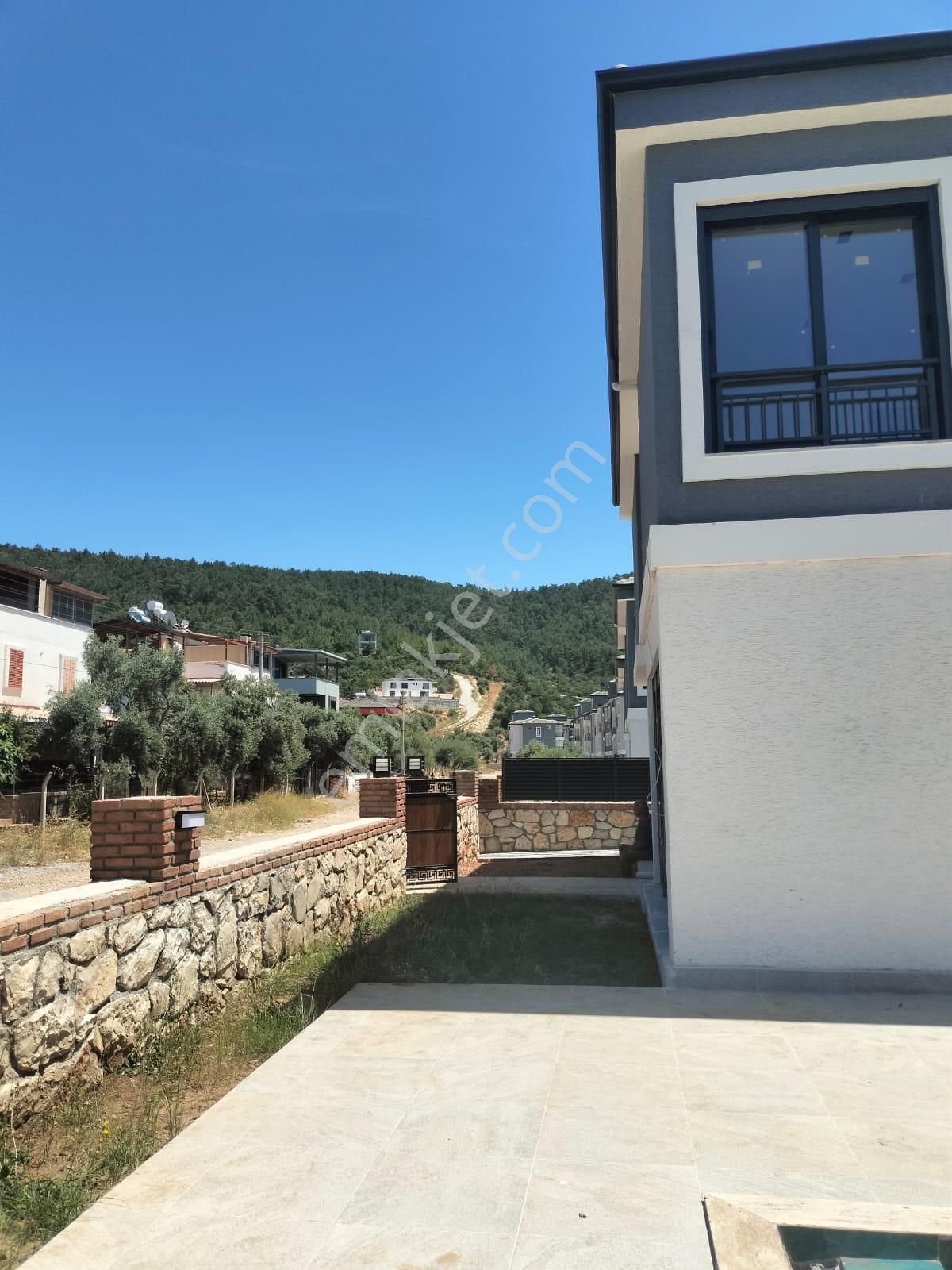 Aydın Akbük'te Denize 1200 M. Yeni Yapı Havuzlu Müstakil Villalar - Görsel 6