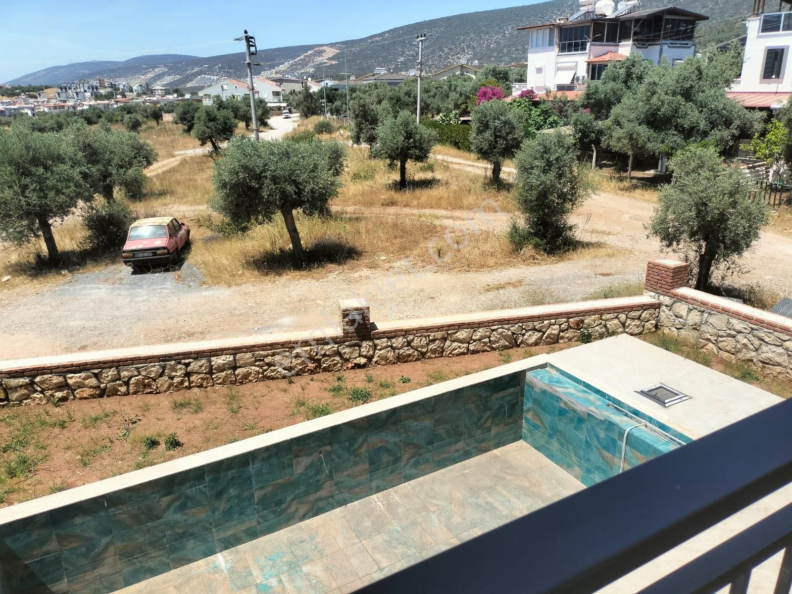 Aydın Akbük'te Denize 1200 M. Yeni Yapı Havuzlu Müstakil Villalar - Görsel 24