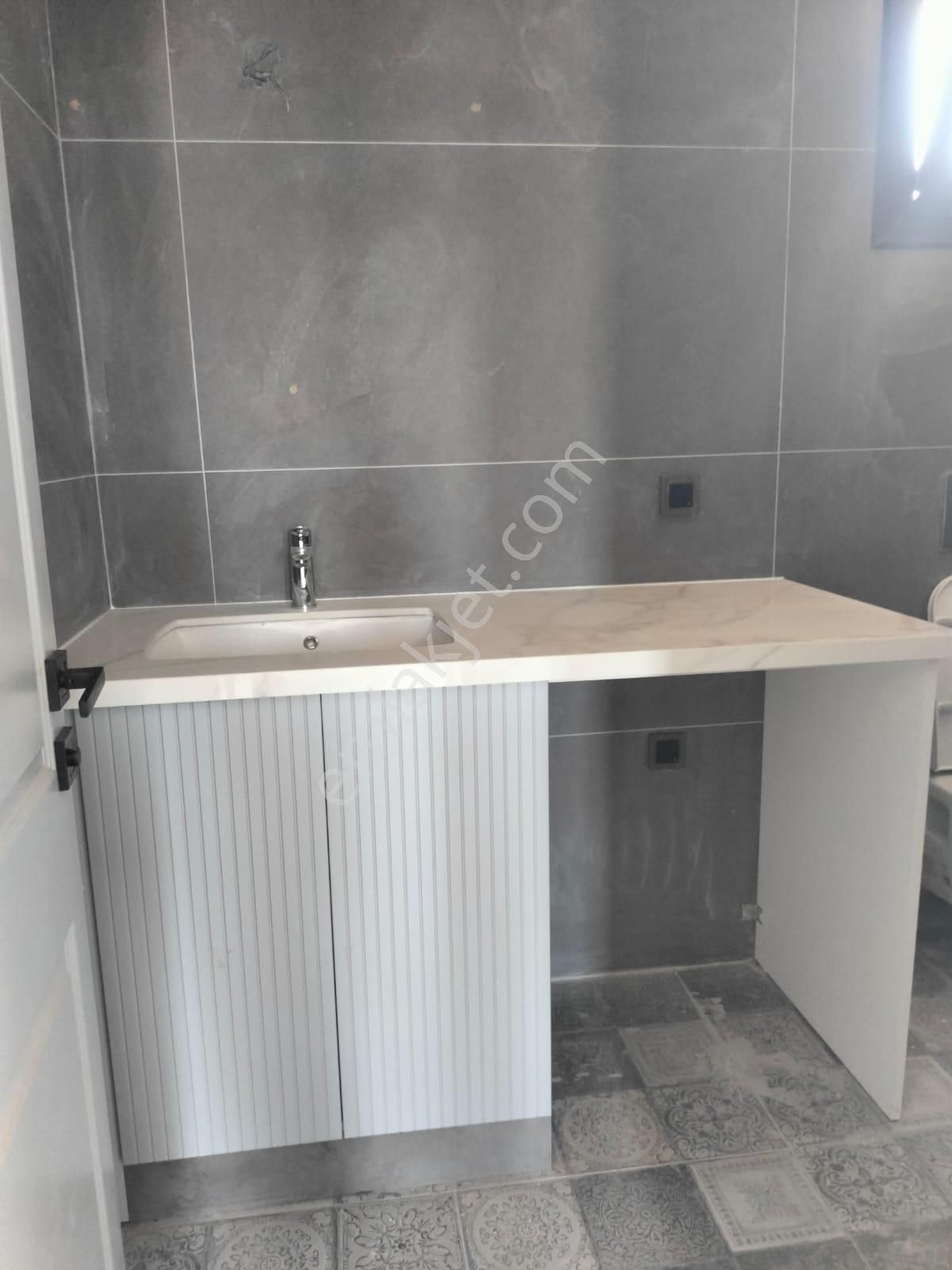 Aydın Akbük'te Denize 1200 M. Yeni Yapı Havuzlu Müstakil Villalar - Görsel 19