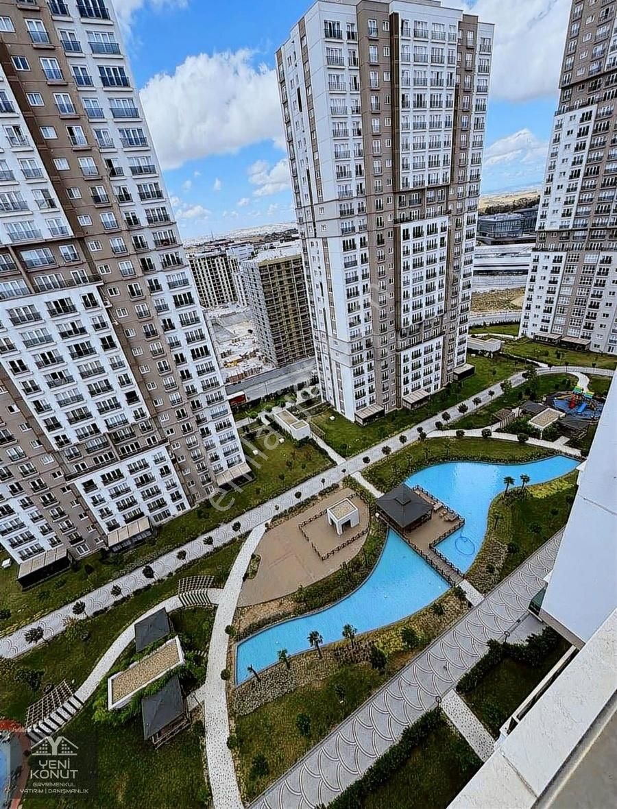 Avrupark Hayat Özel Dekorasyonlu Satılık Depolu Güncel 4+1