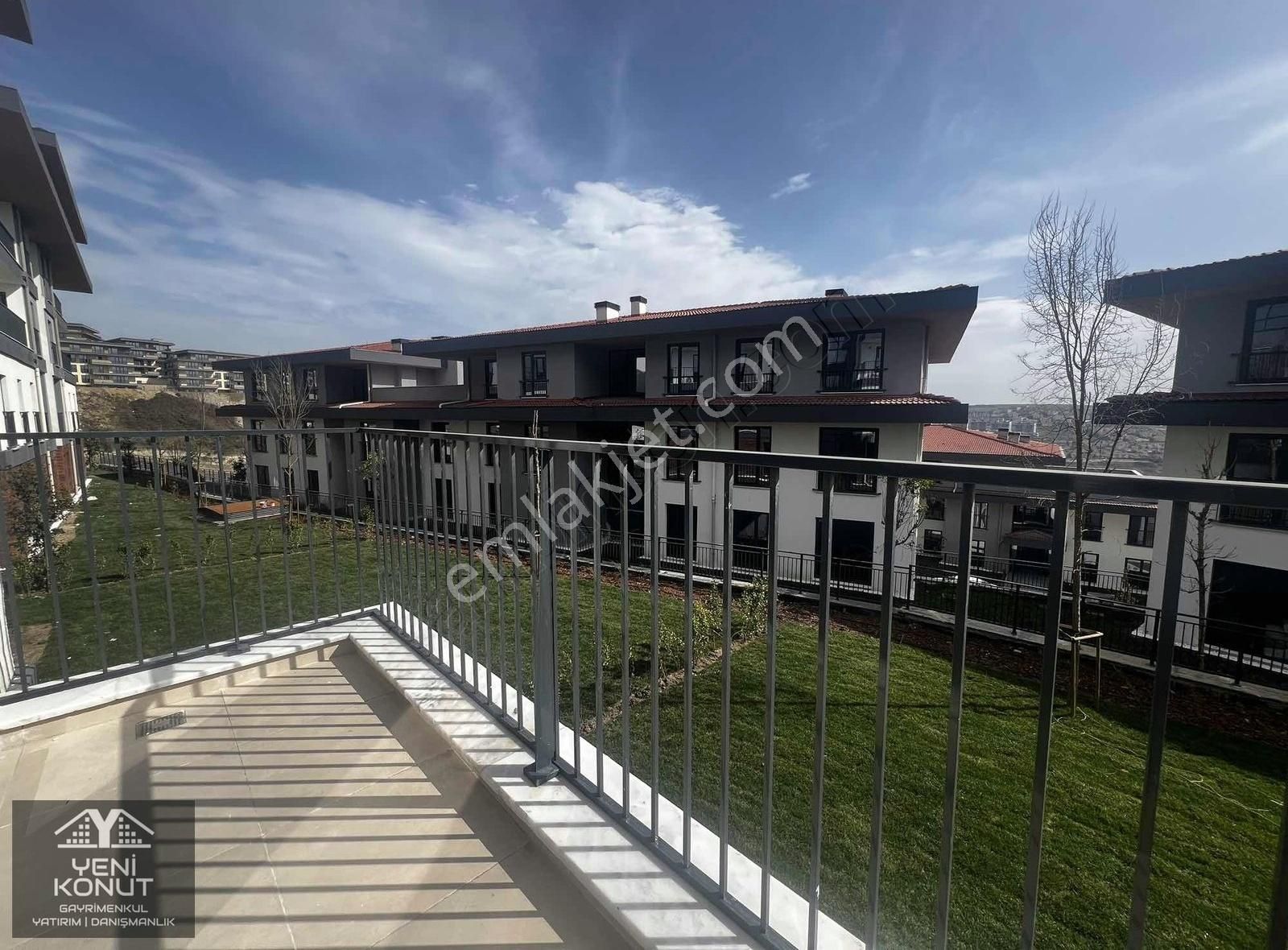 Bahçeşehir Vadi Evleri 1 Yatay Mimari Kısa Katlı Borçsuz 2+1