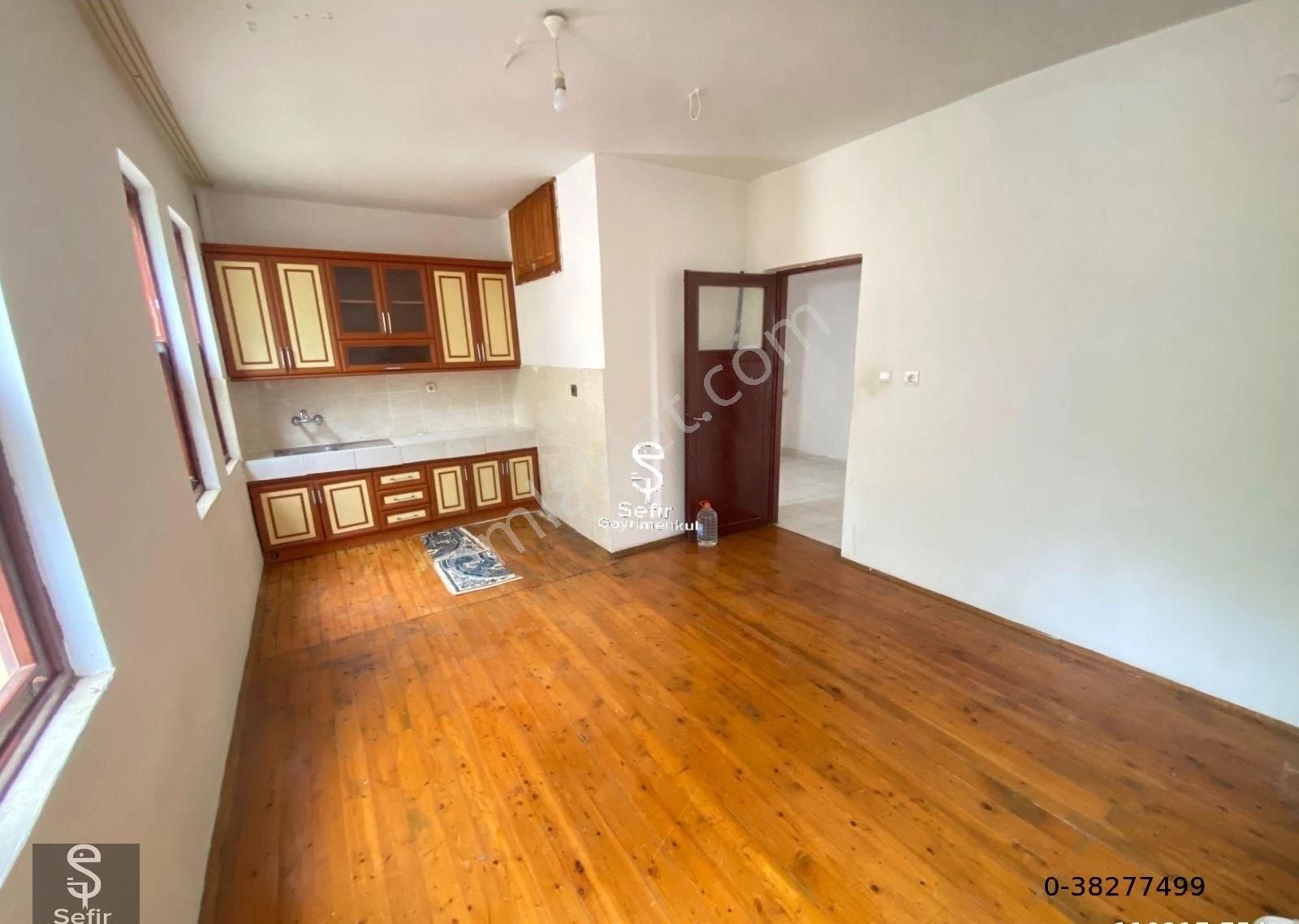 Alanya Sugözün'de Kiralık 3+1 Ayrı Mutfak Geniş Daire